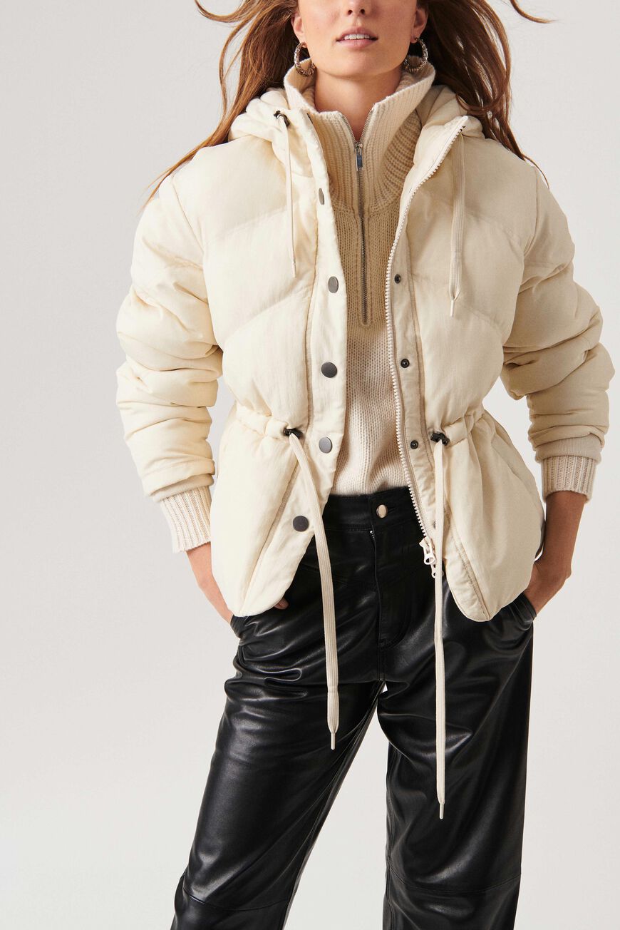 COAT ESTER