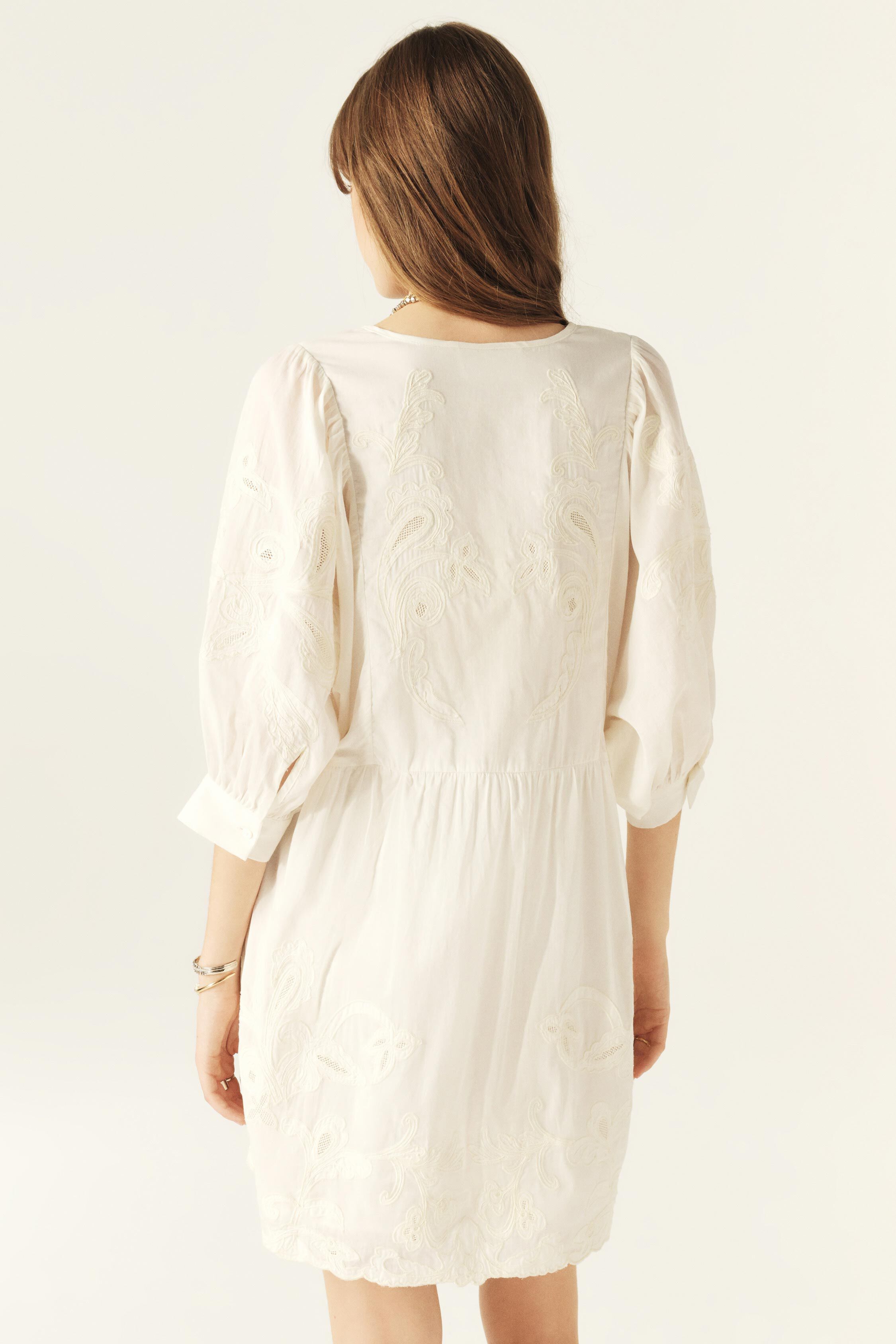 GYARA DRESS