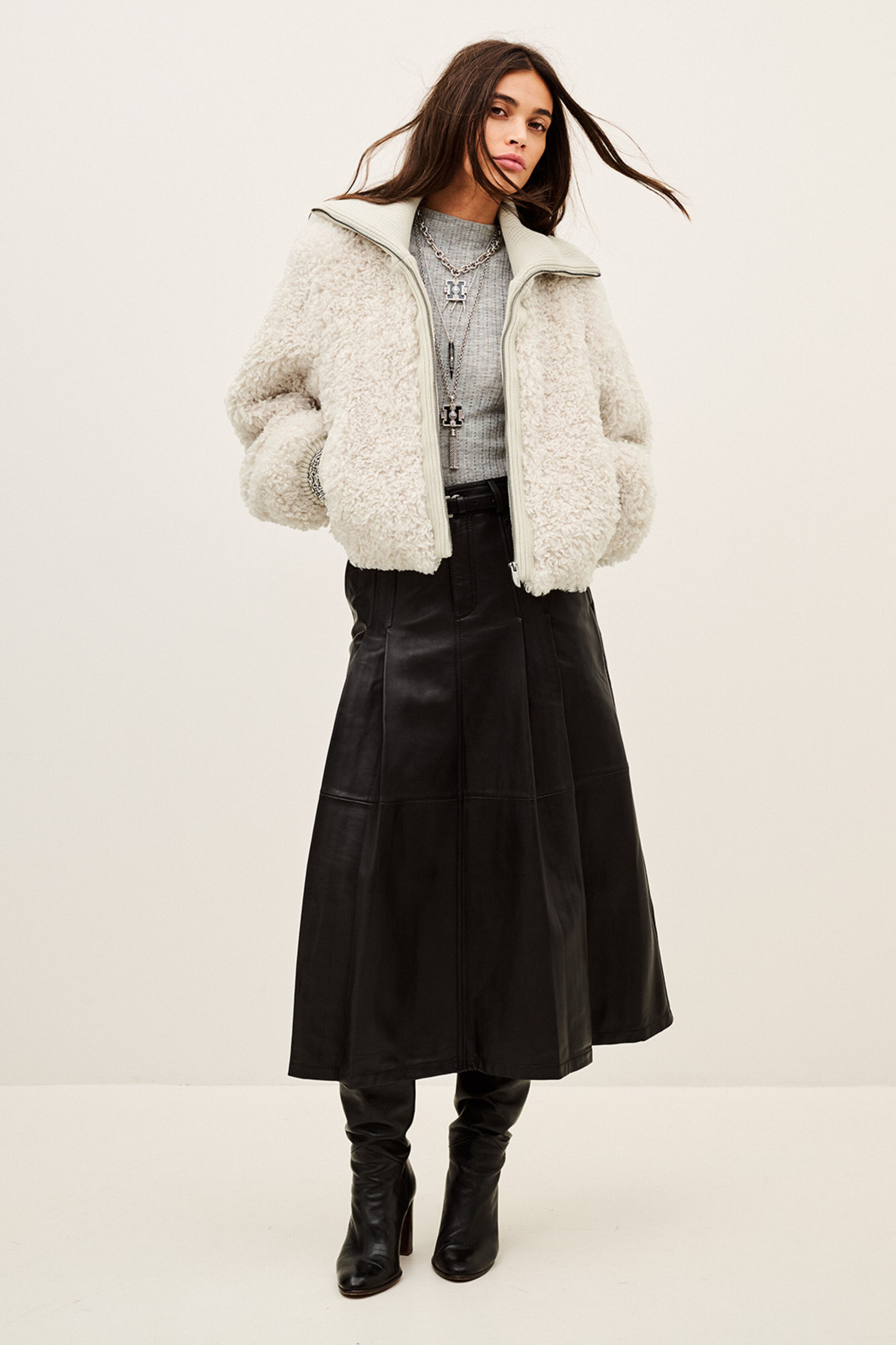 ELIANOR JACKET