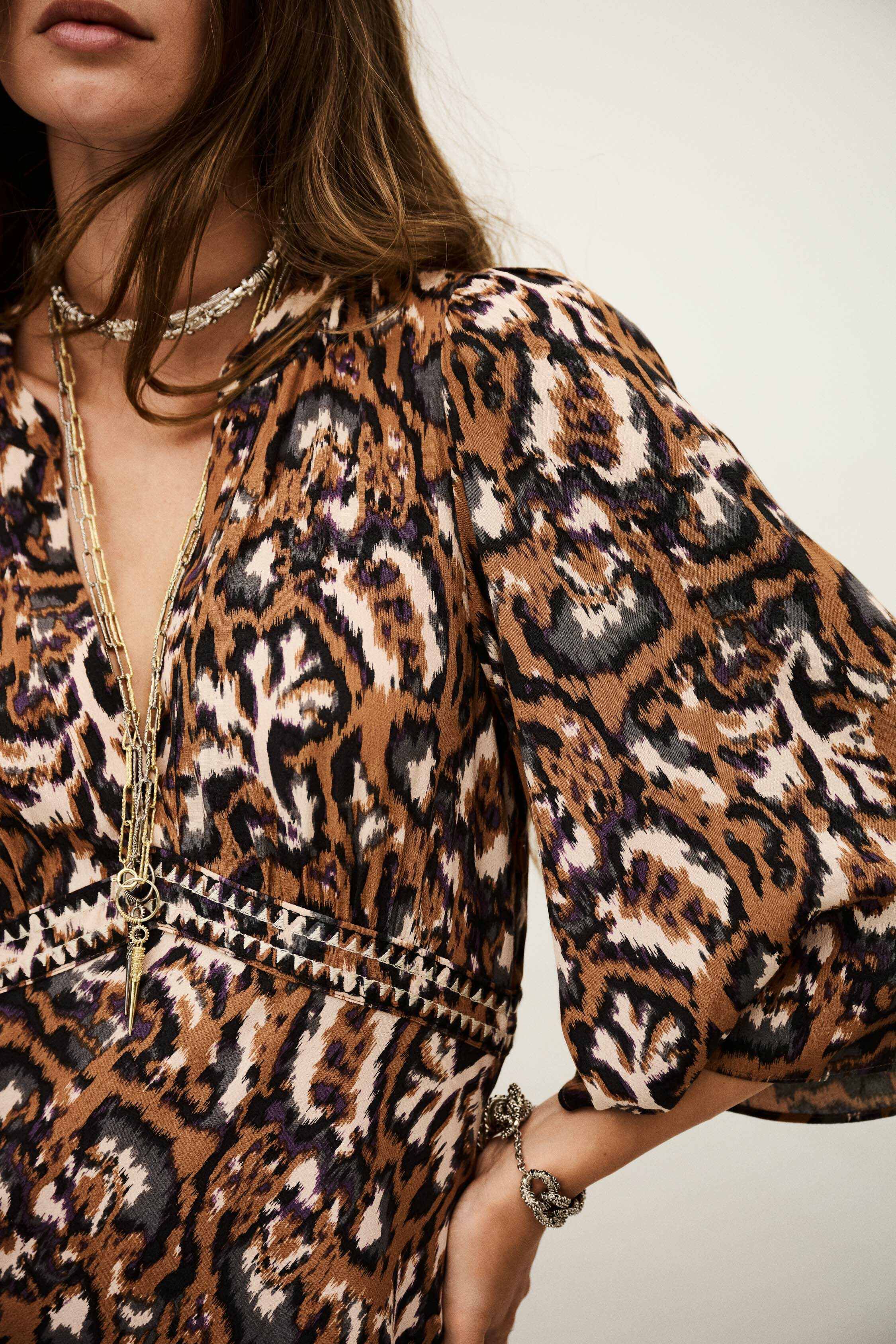 robe ONIA