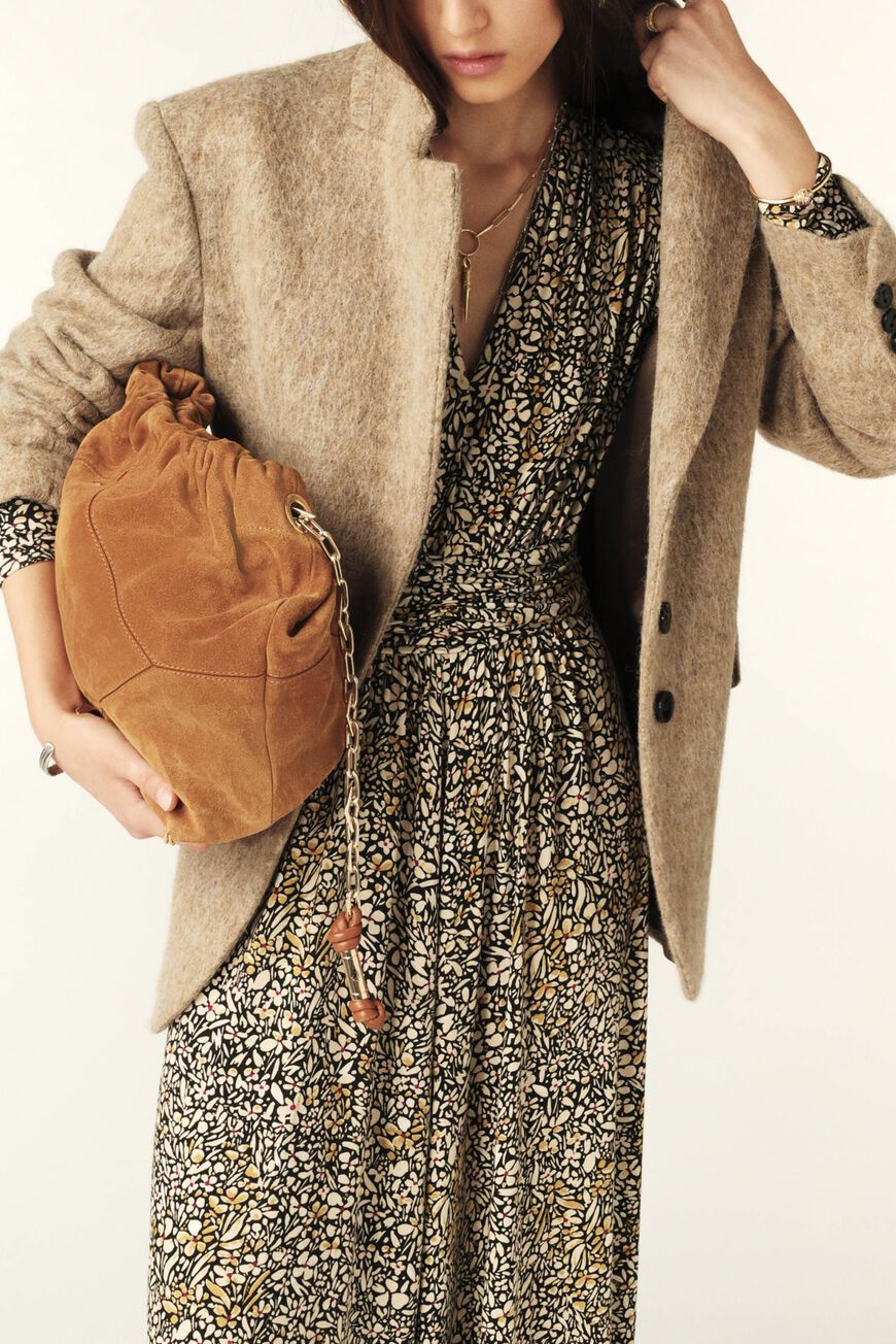 dress SEVEN