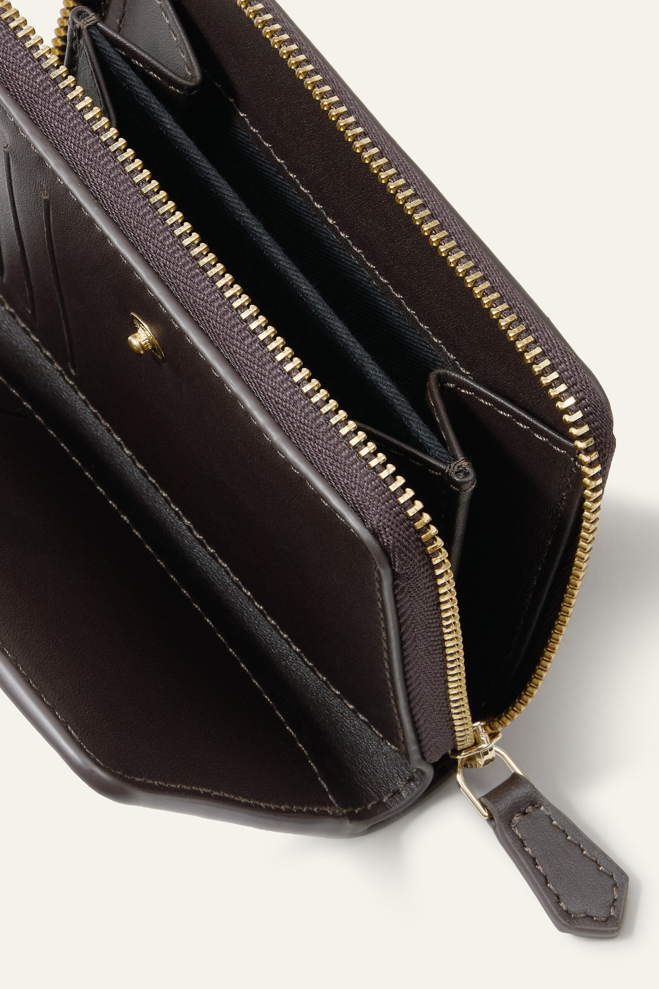 SQUARED WALLET LEATHER BIFOLD