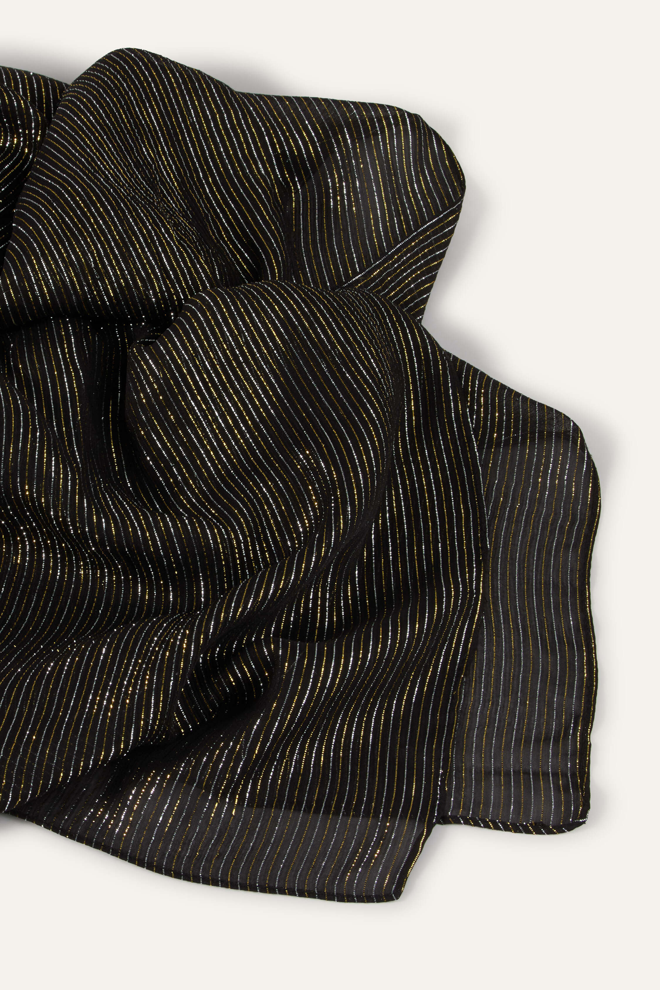 scarf CLOE