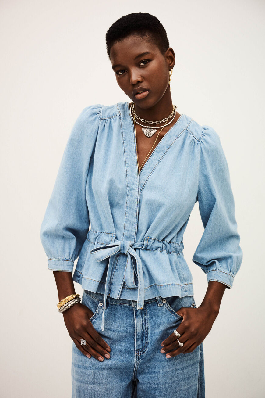 top LAVINA