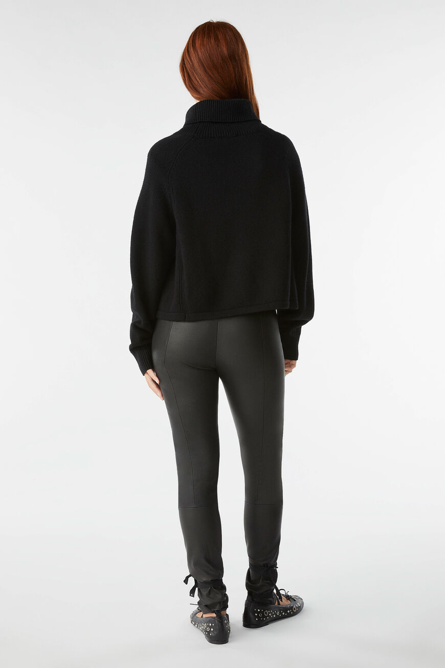 trousers MAX