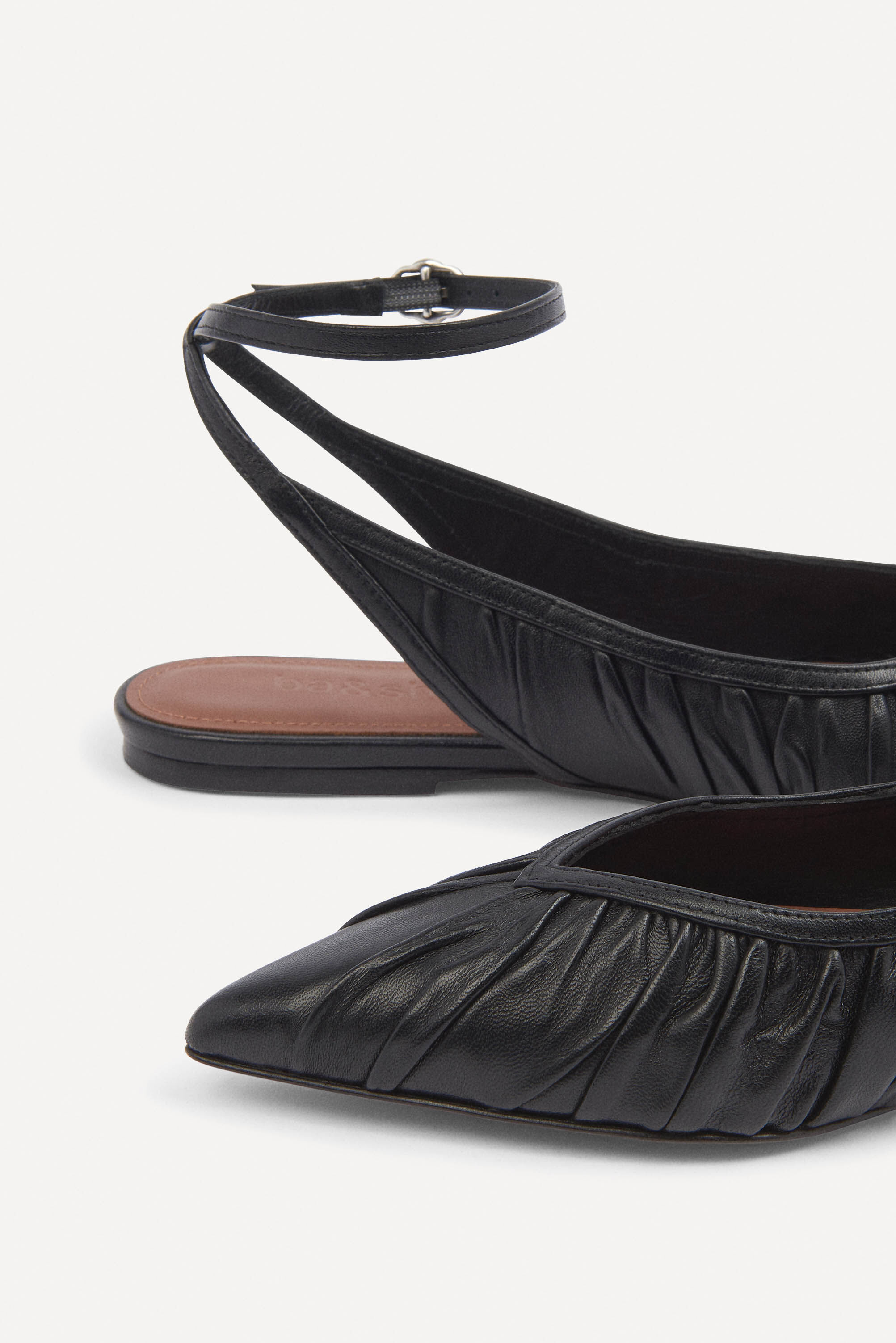 BALLERINAS CARITY