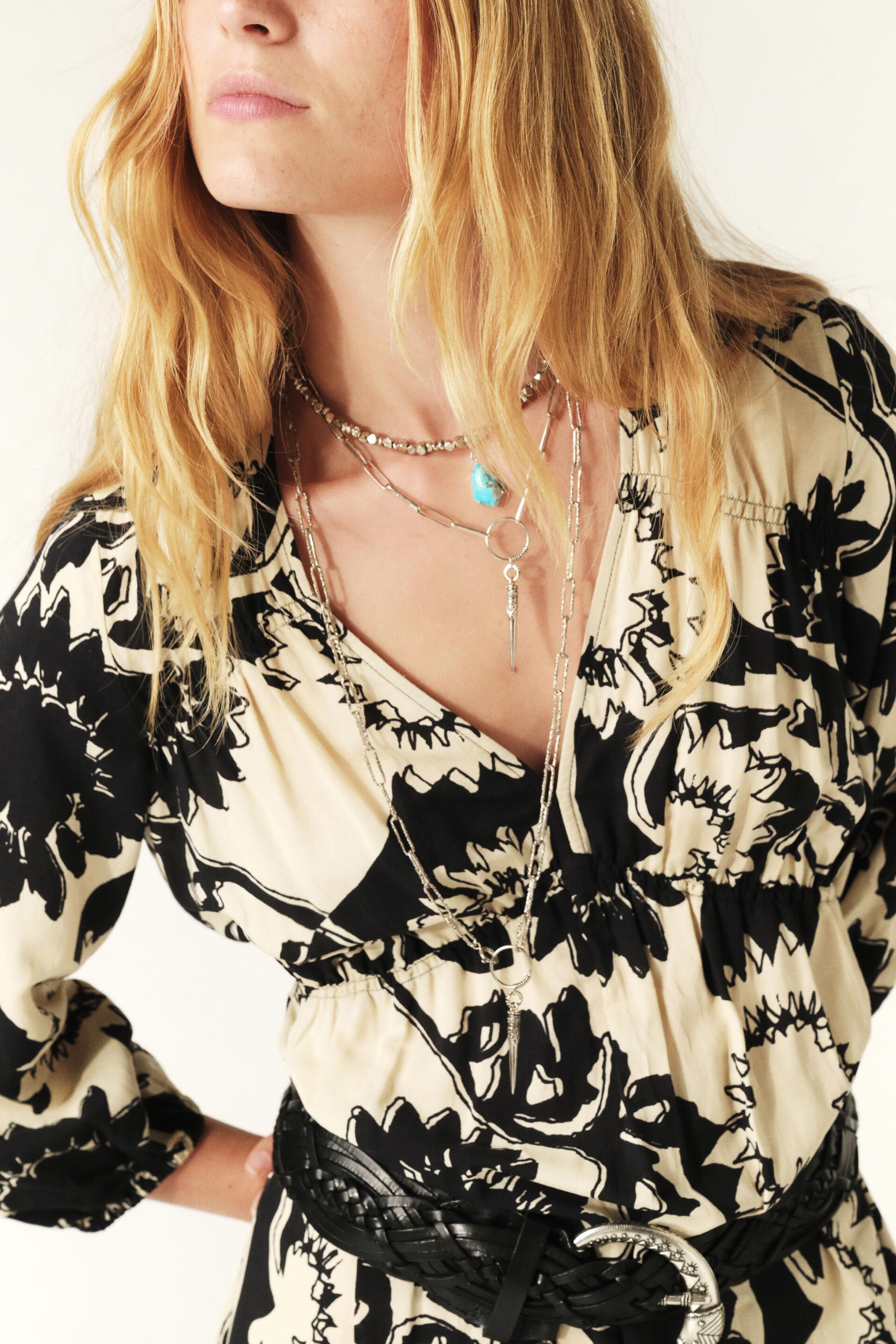 robe FERAE