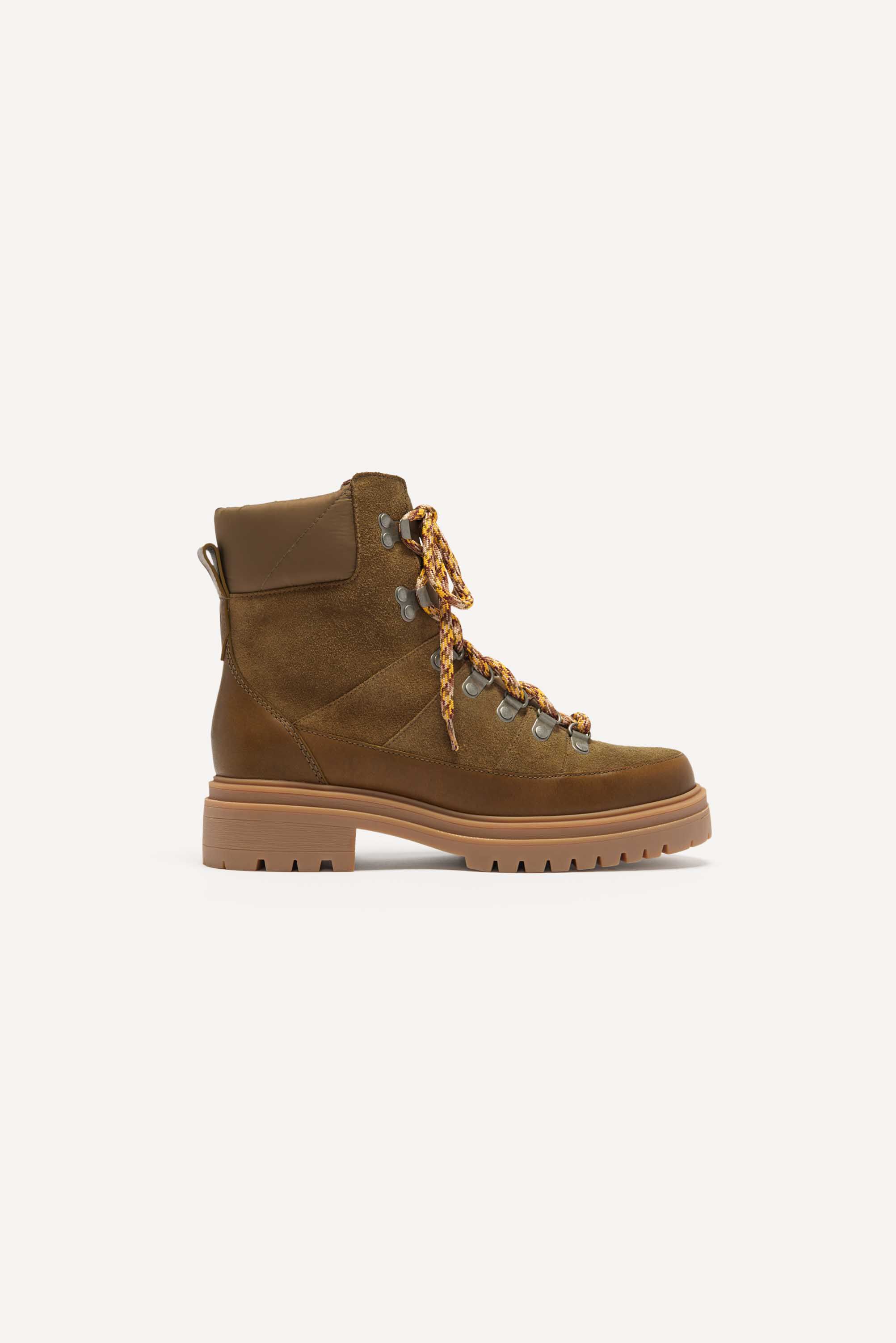 BOOTS CANYON