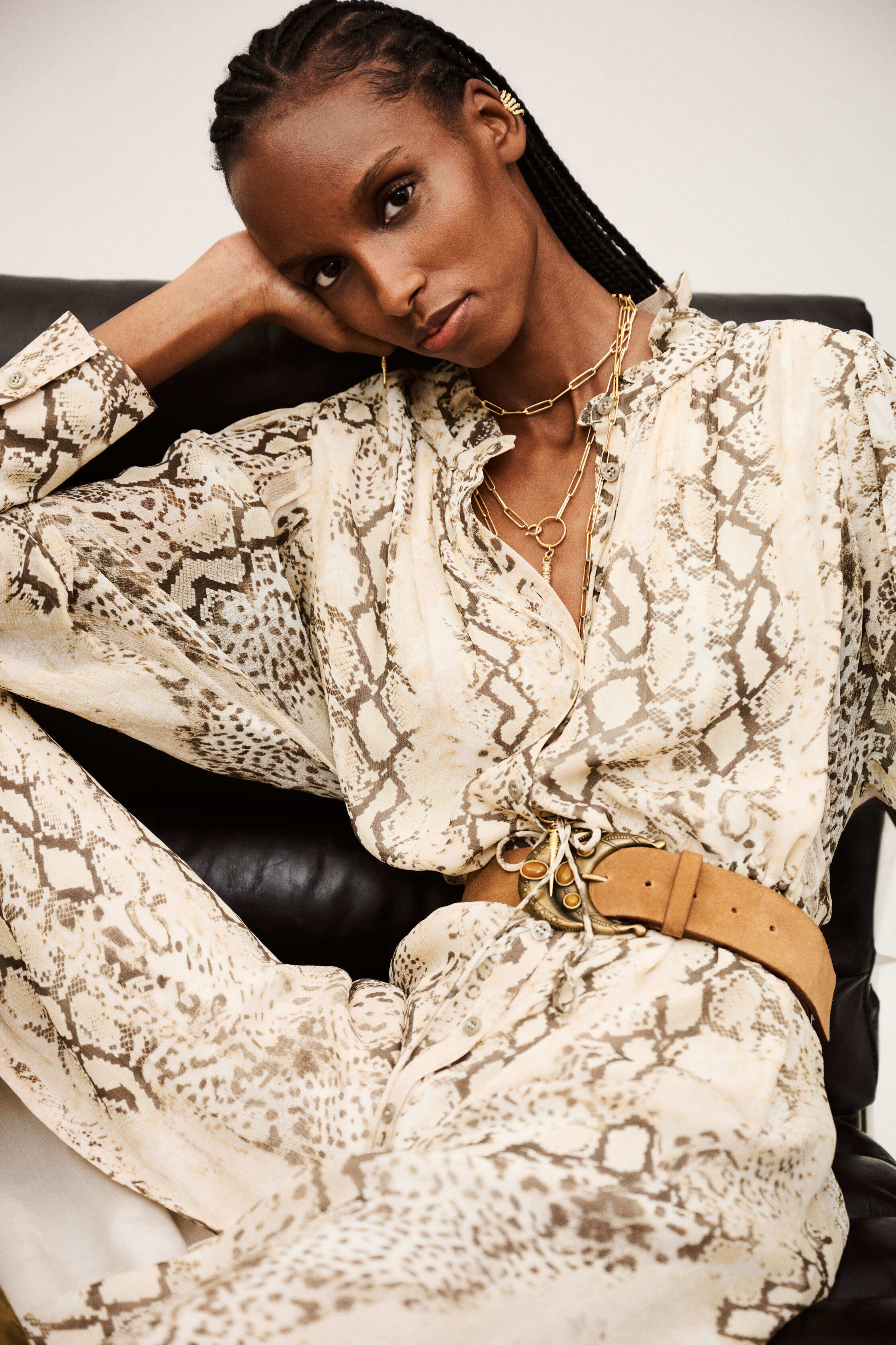 KLEID SAHARA