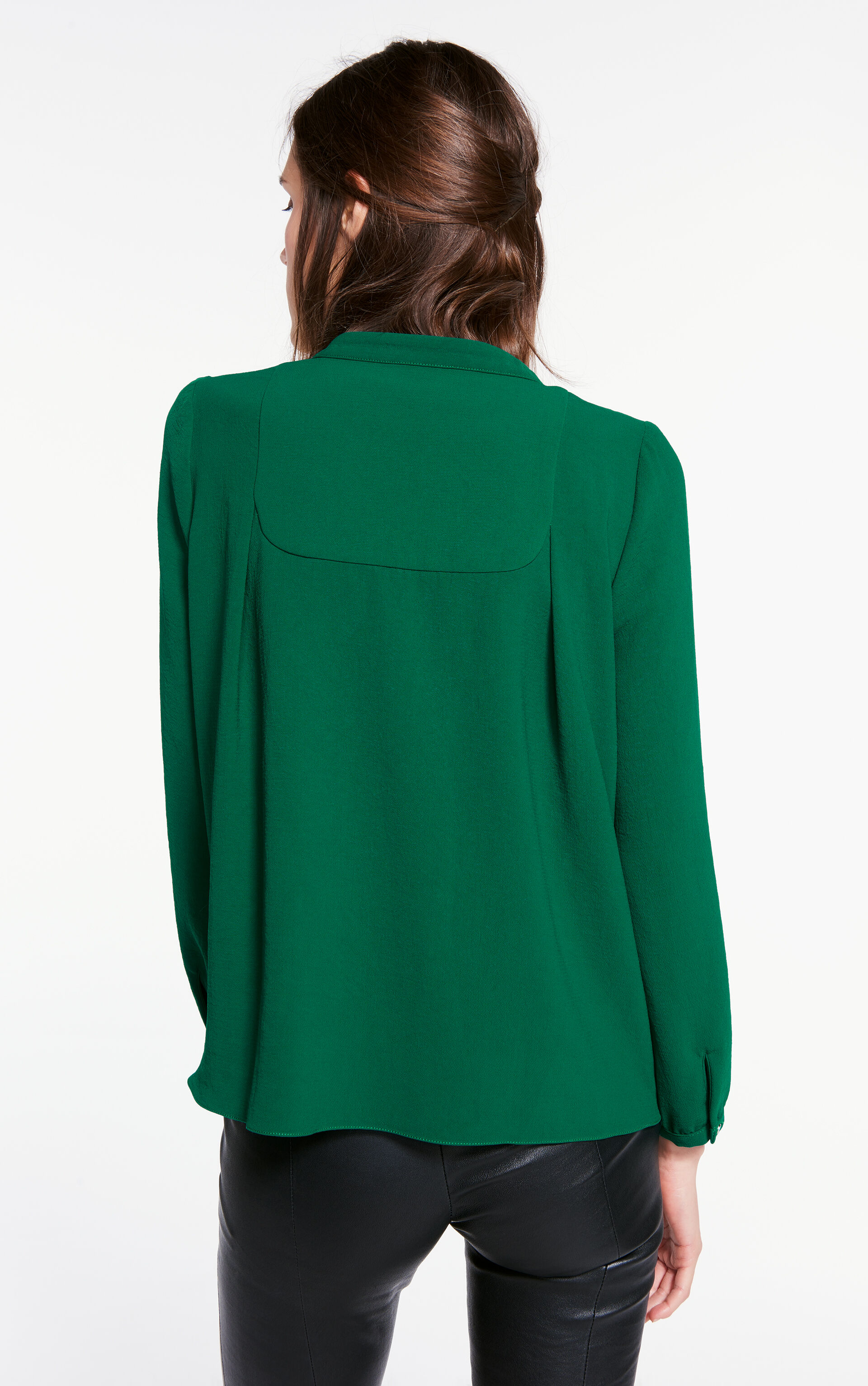 CORIAN TOP