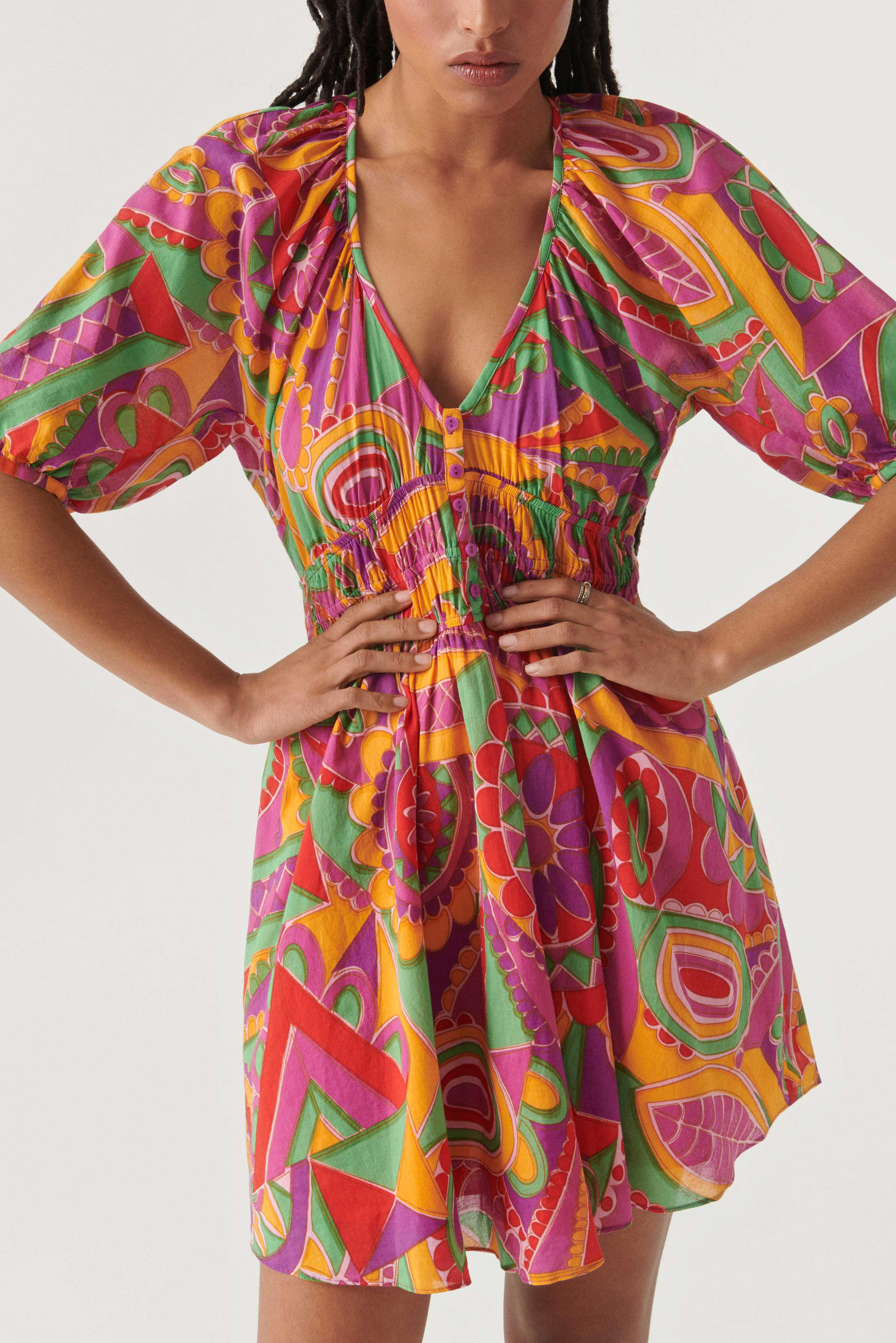 DRESS DOVA