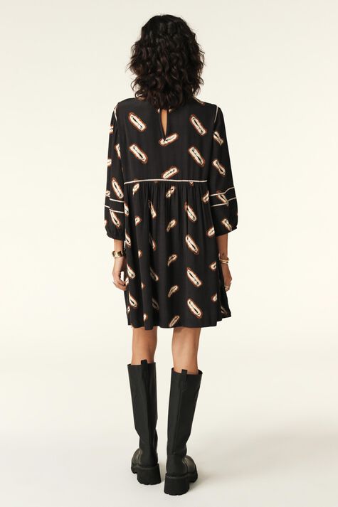 dress CRISPY