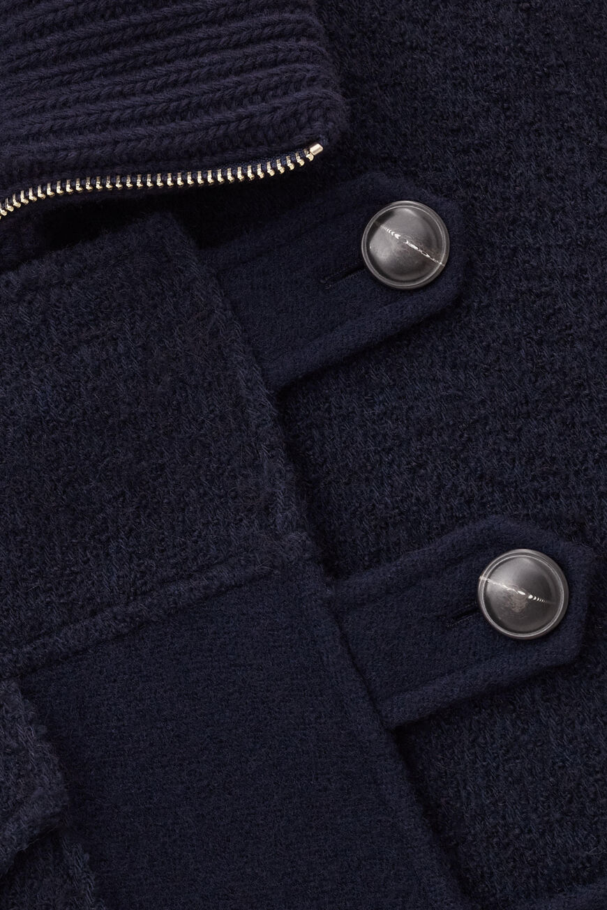 coat DORA