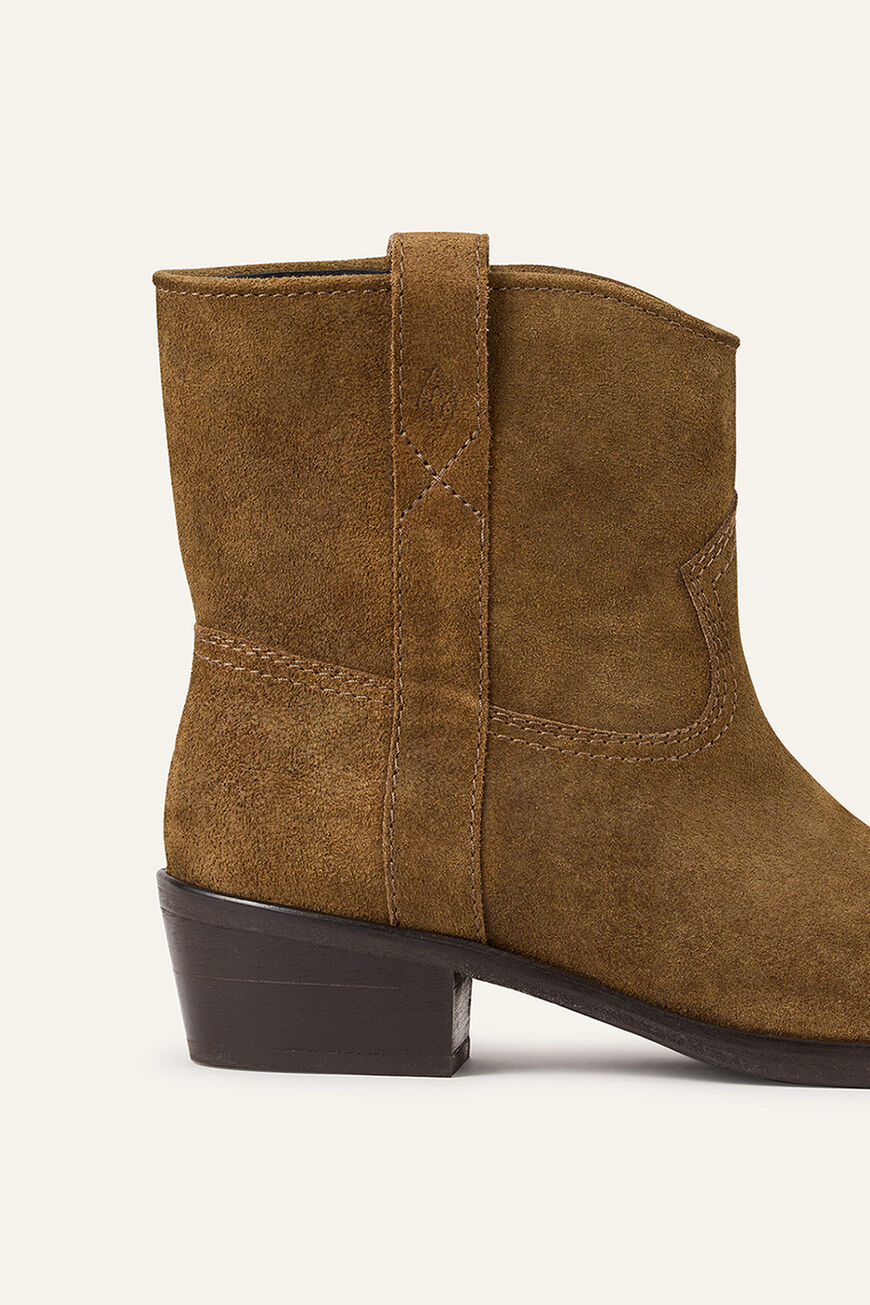 CODY BOOTS