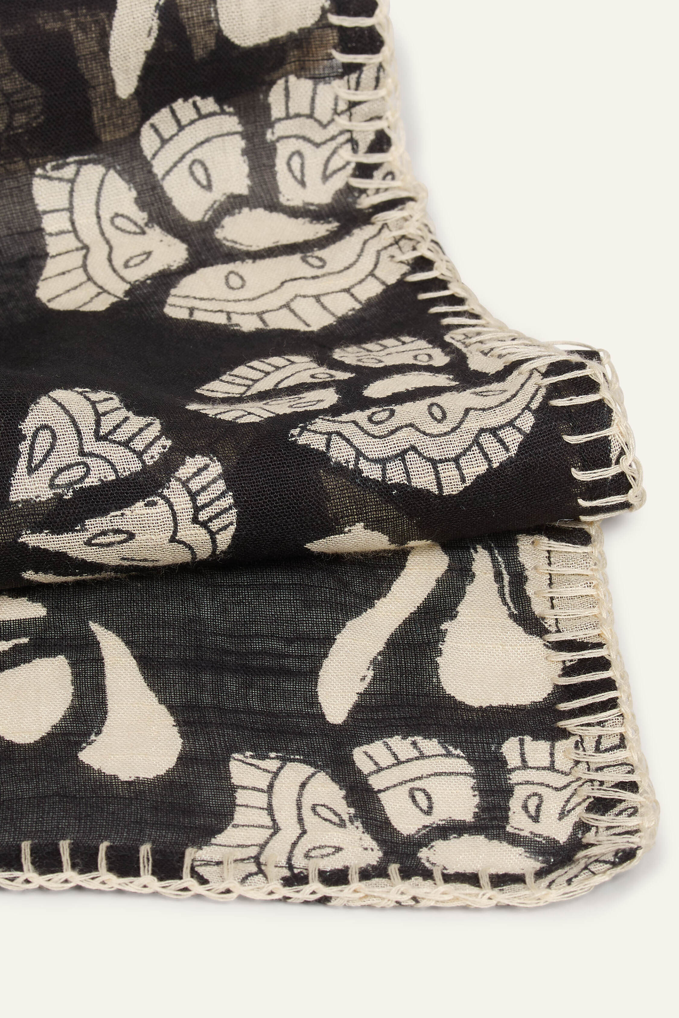 FADY SCARF
