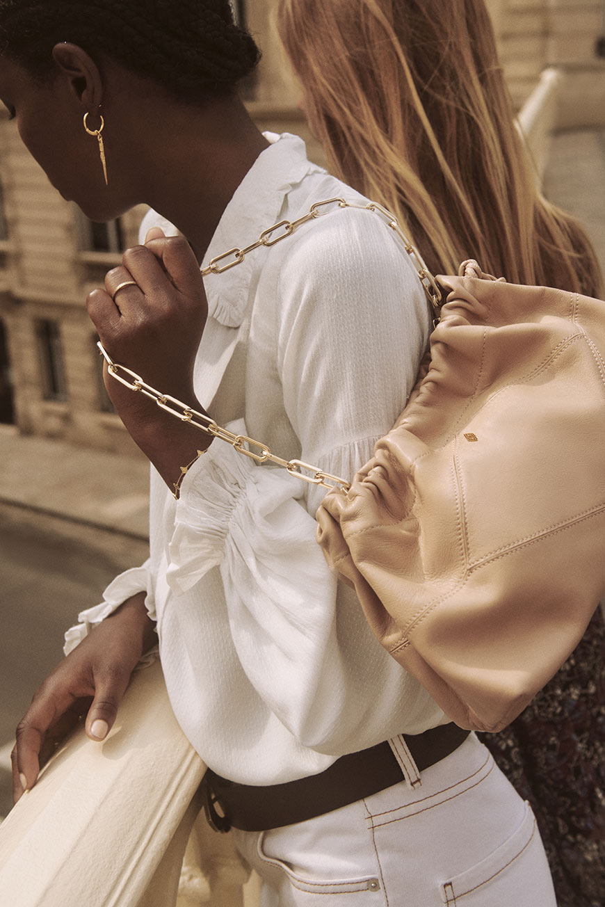 SMALL-BAG JUNE
