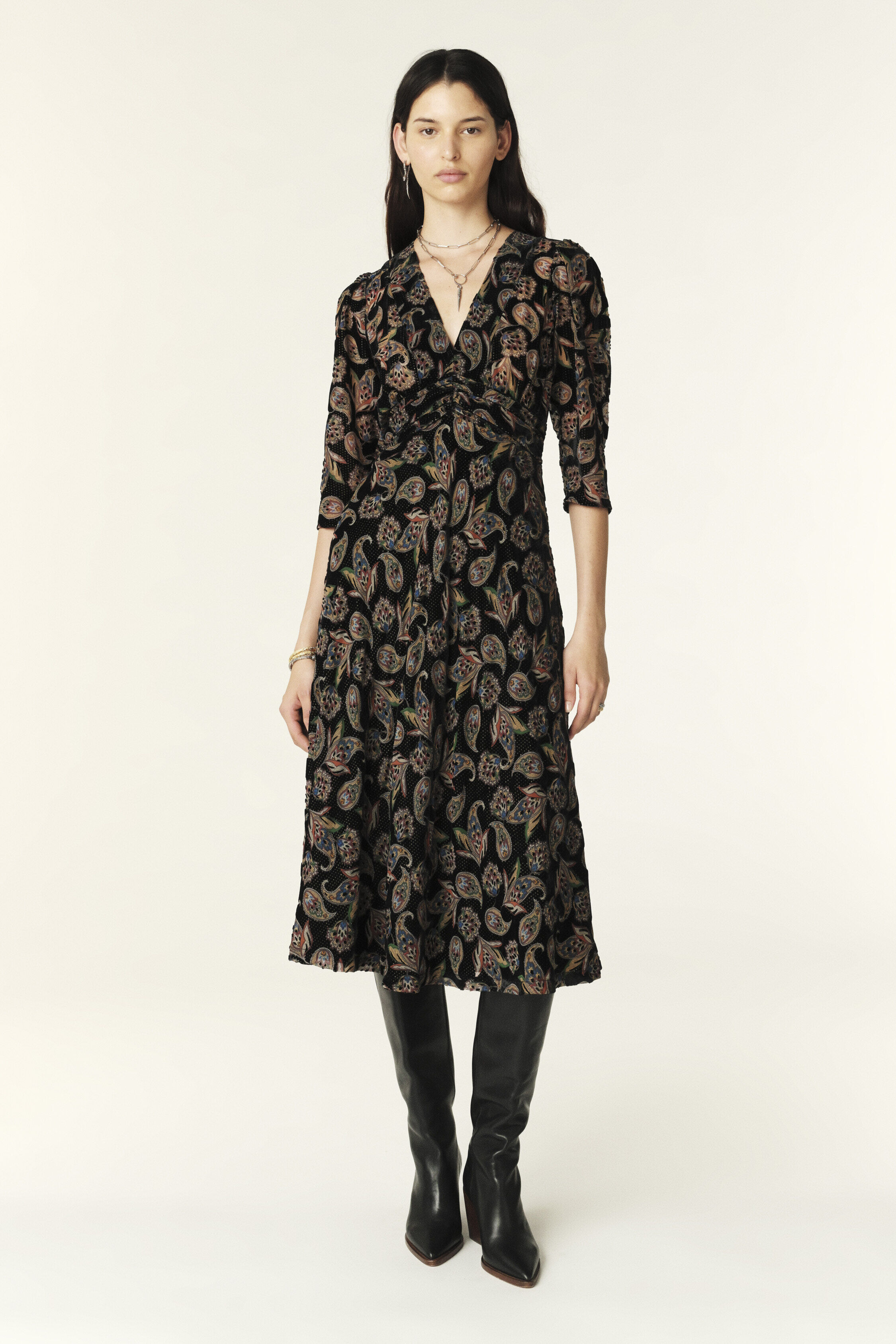 robe REMY