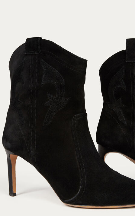 CAITLIN BOOTS
