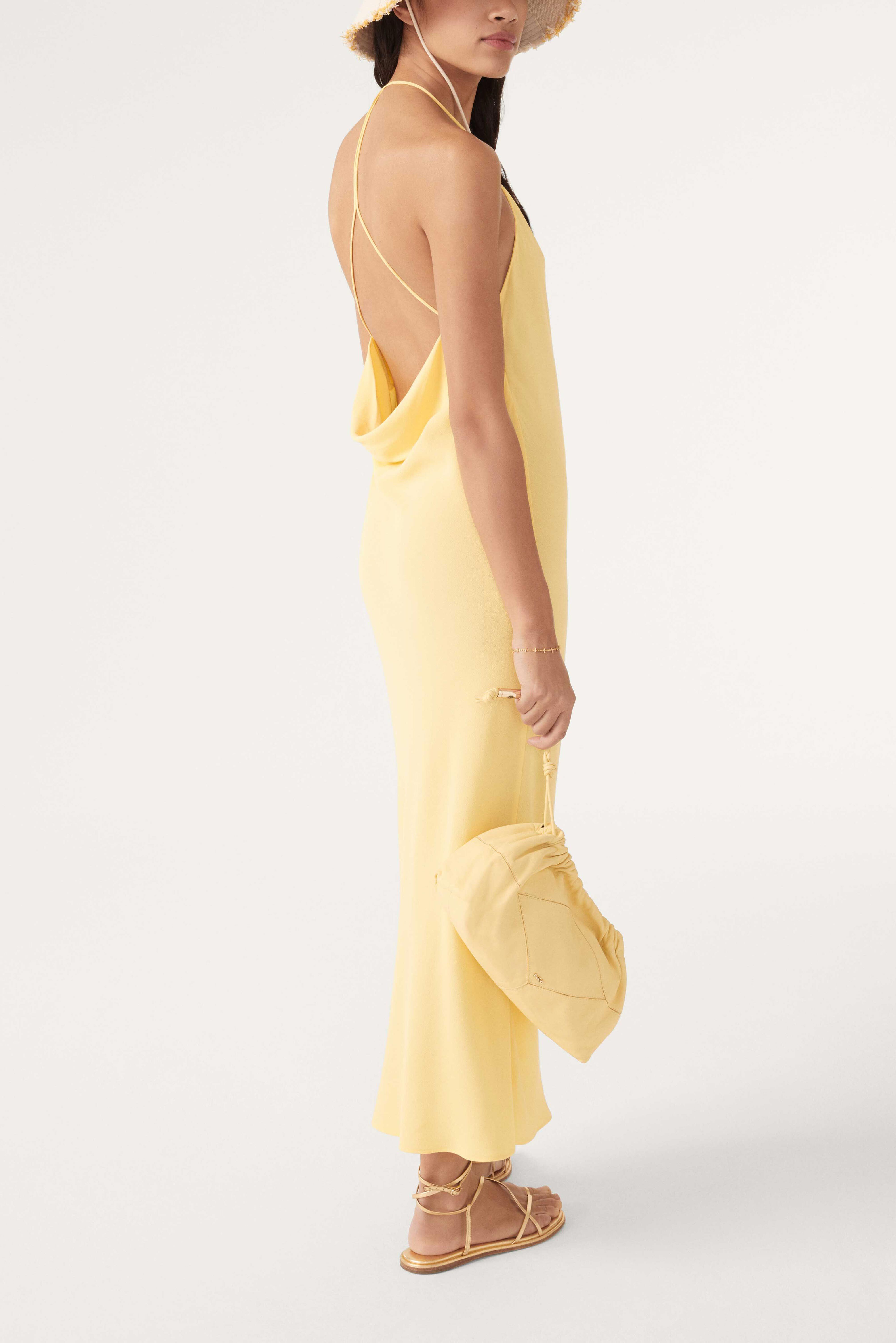 dress FAME