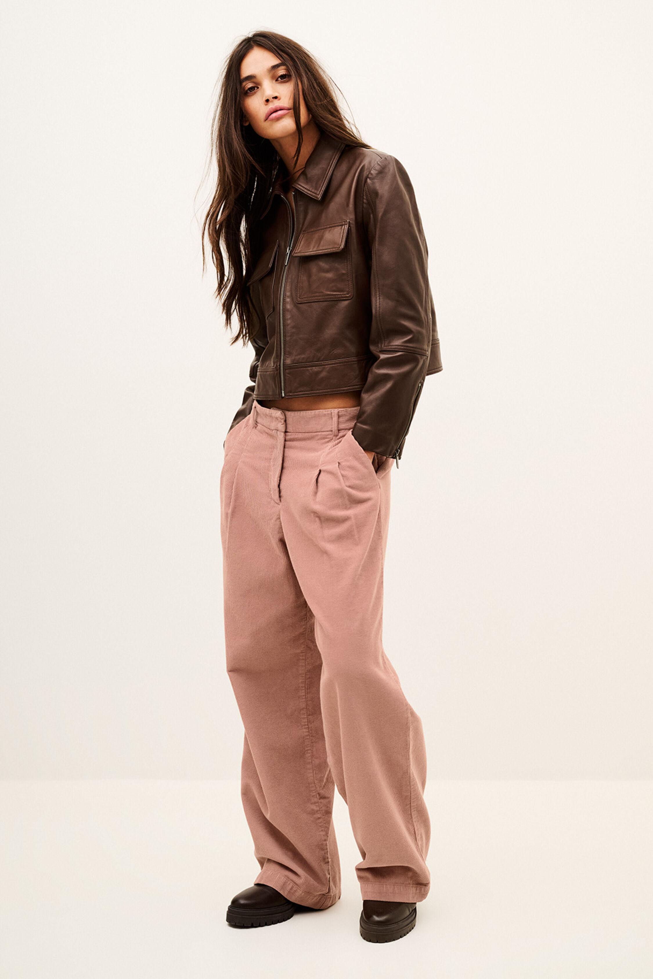 VEDWIN PANTS