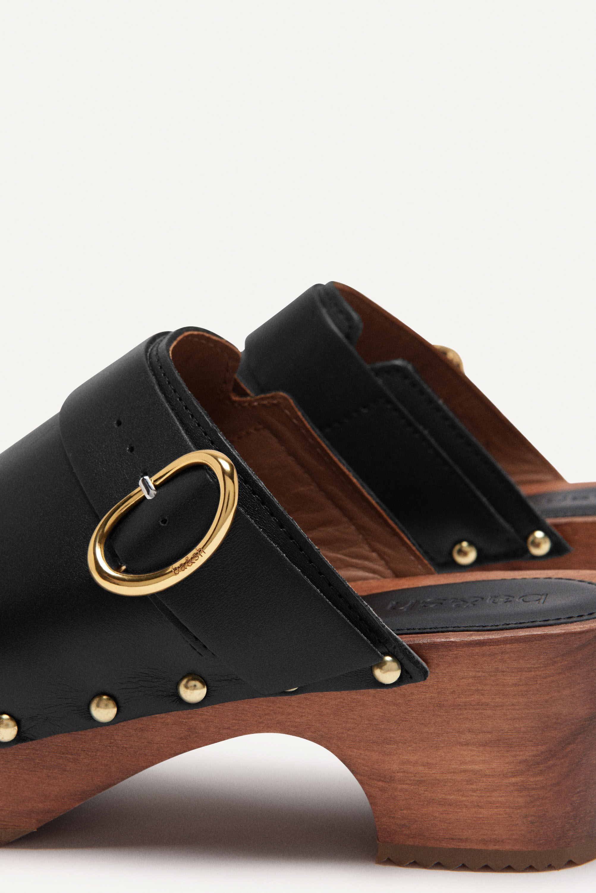 CLOGS CLOG
