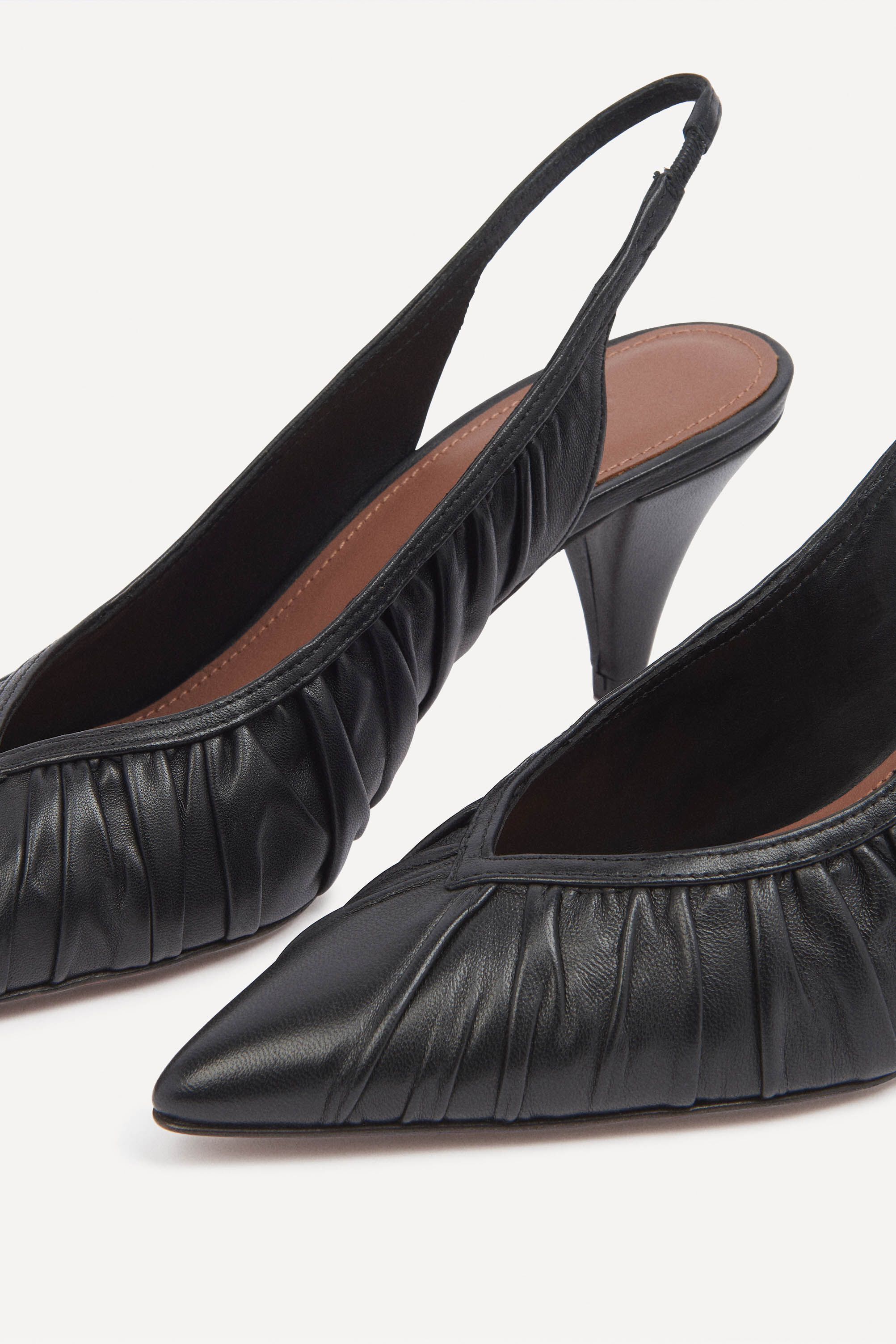 PUMPS CHERRY