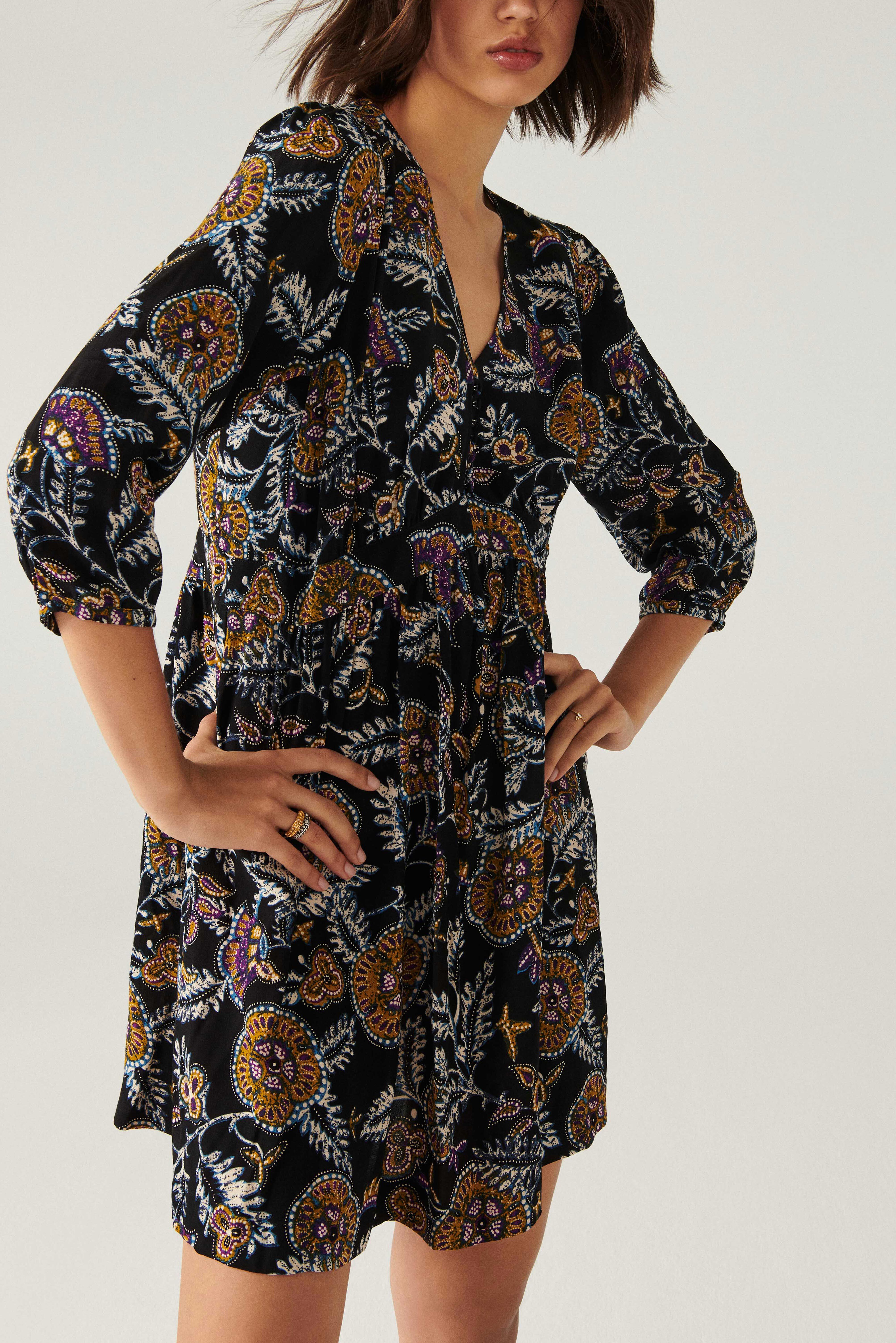 ROBE VOLVER