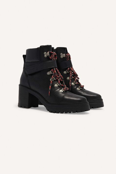 BOOTS CANYON