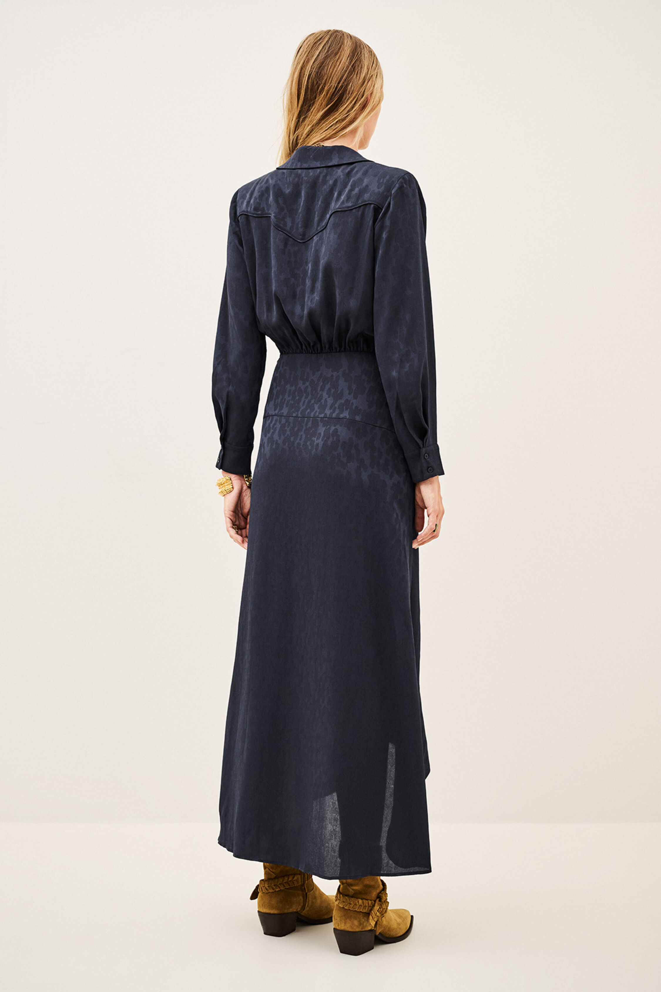 robe HELIA
