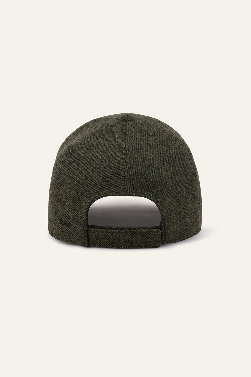 baseball cap NEW HUGO