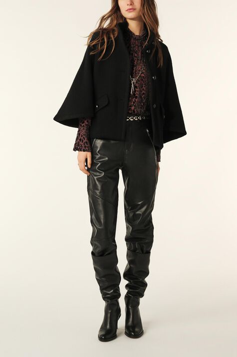 CLOAK VILLY