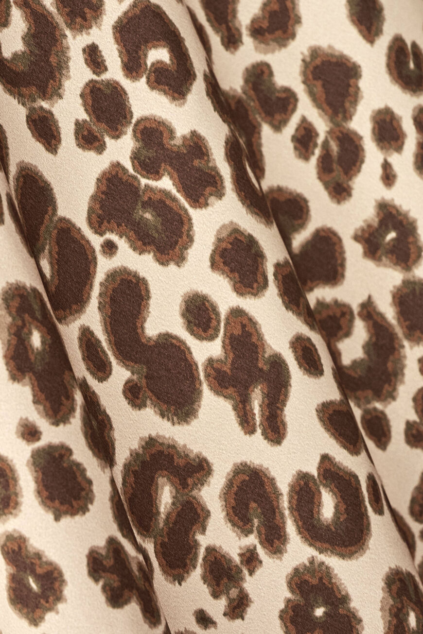 robe BIARA