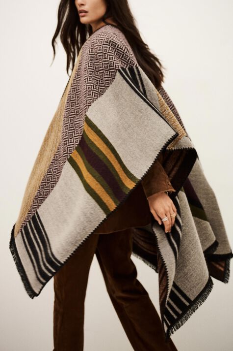 PONCHO PANAMA