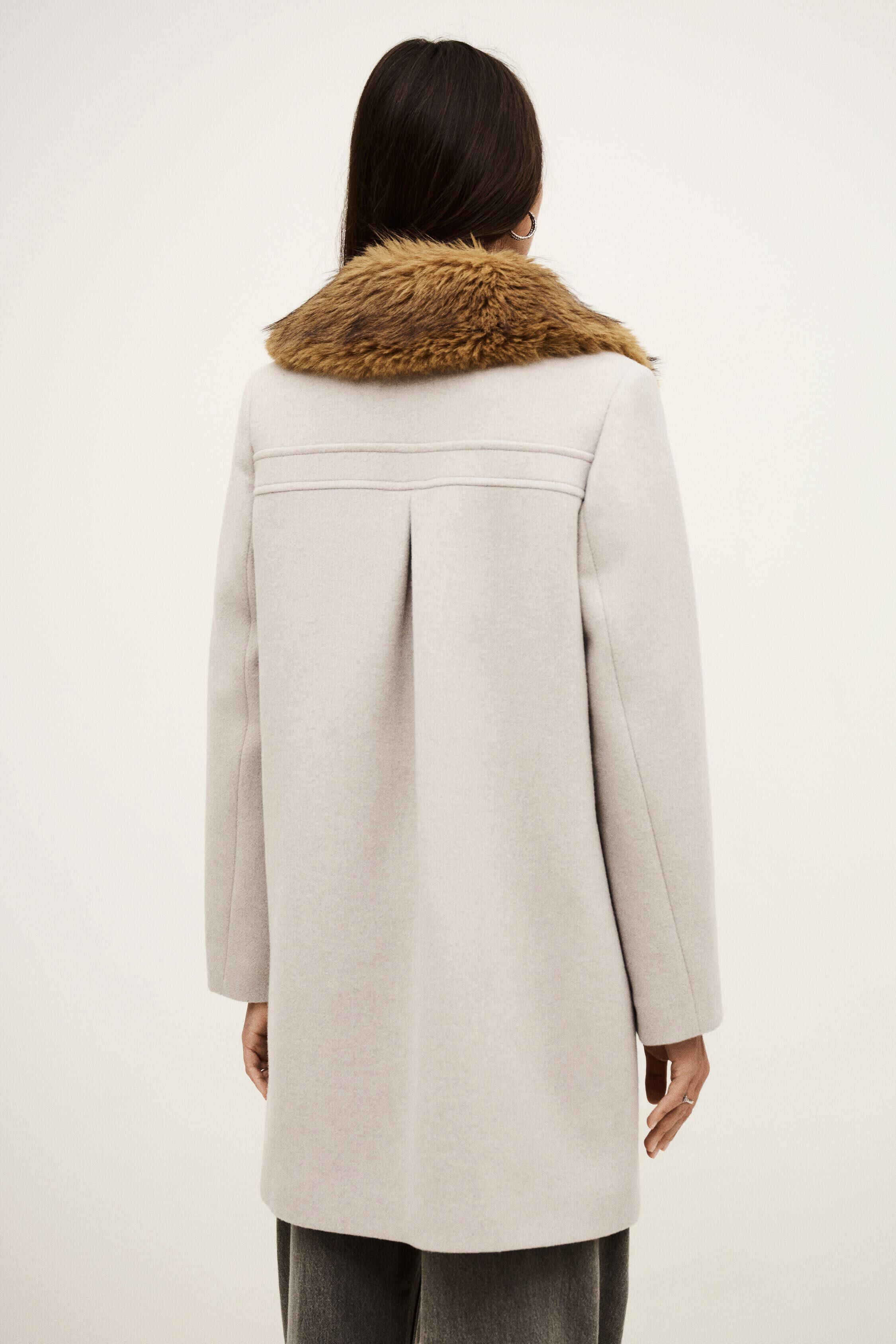 coat TALLING
