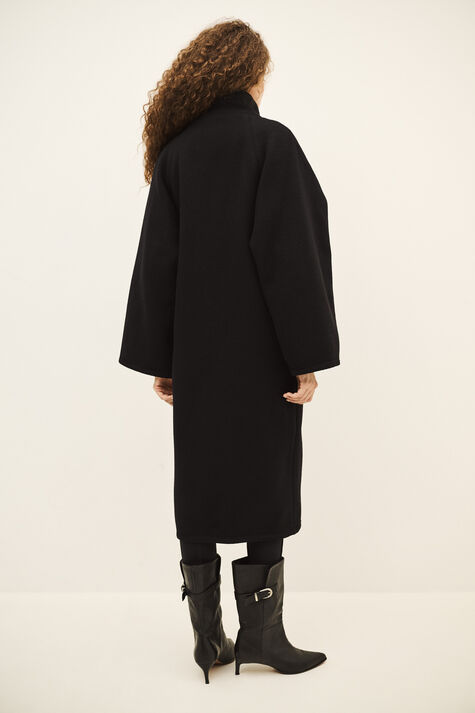 coat KISS