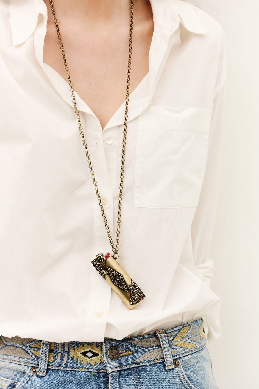 LIGHT LIGHTER CASE