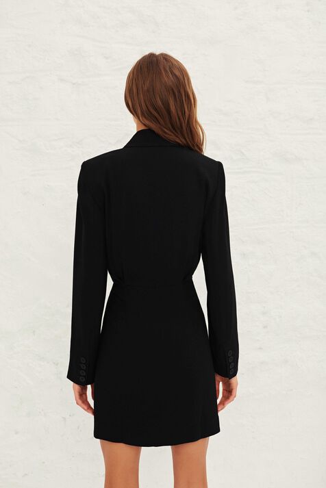 DRESS NAEL