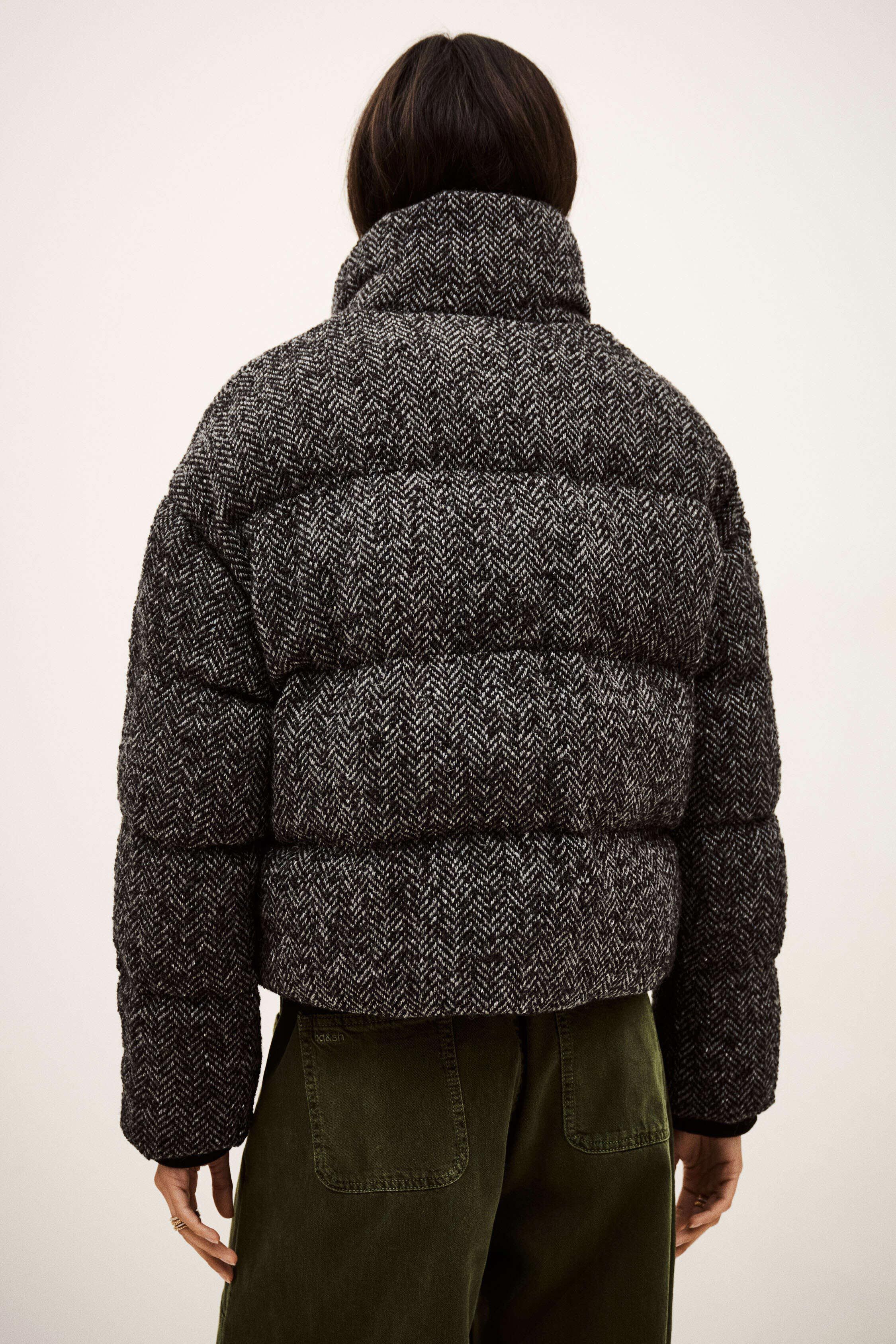 coat HIDI