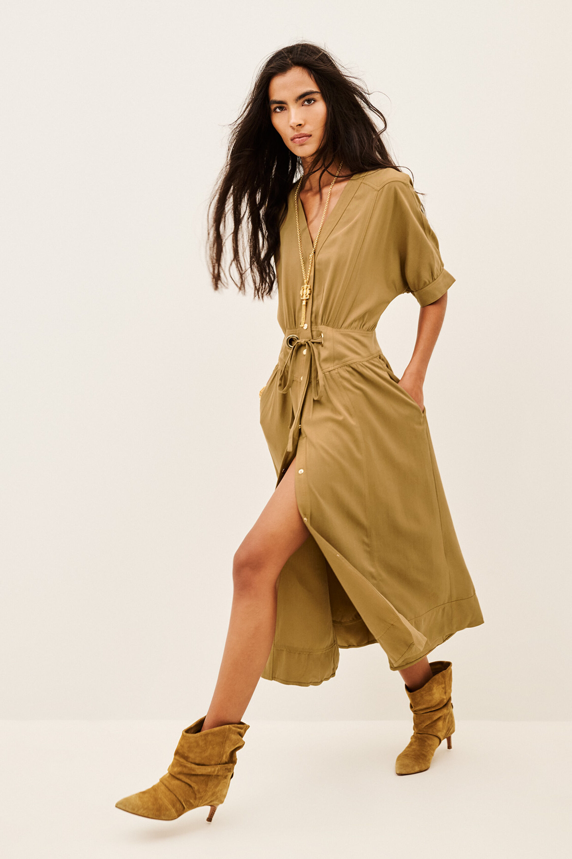 robe PARISA