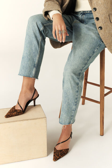 COLCE sling-back shoes