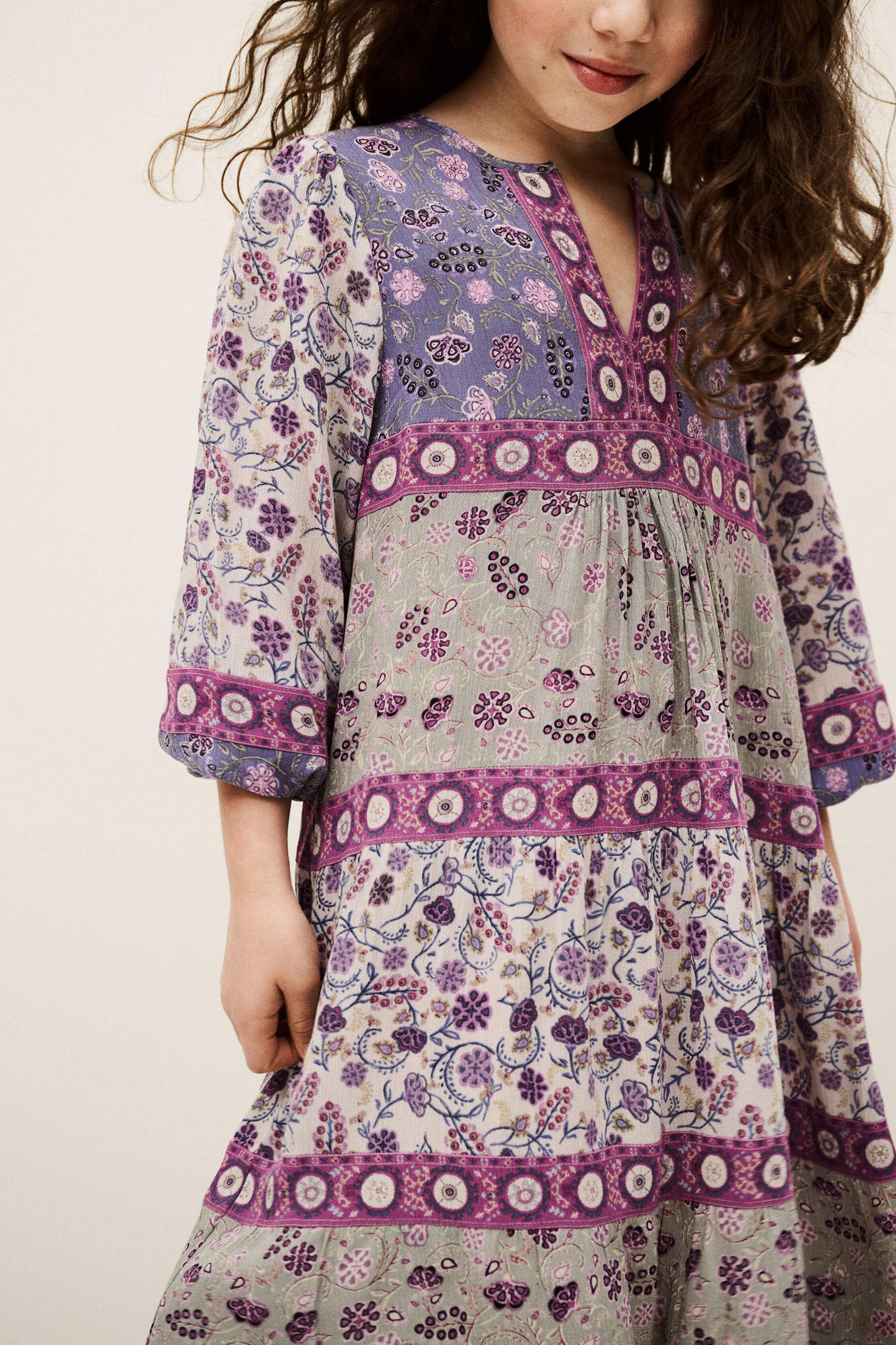 dress ISODORE