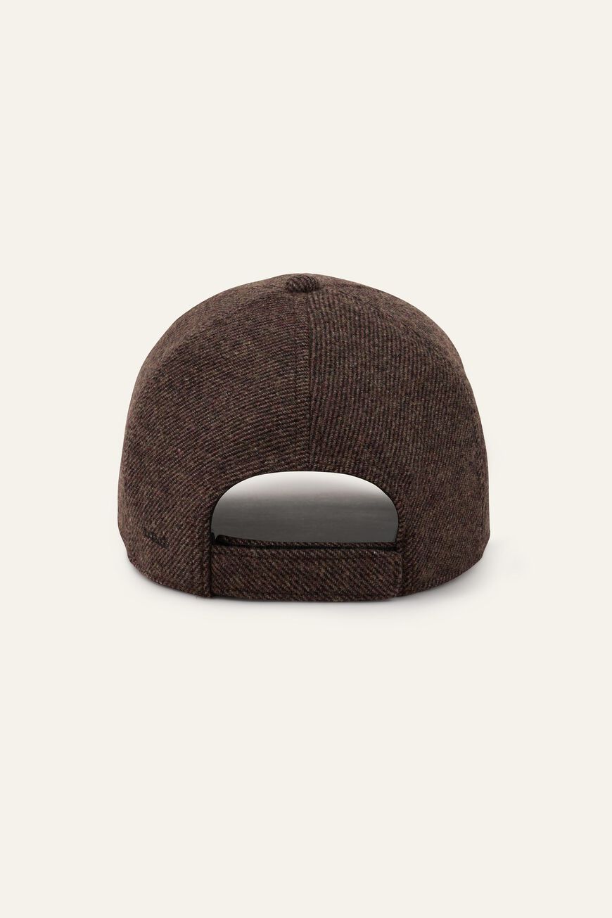 baseball cap NEW HUGO
