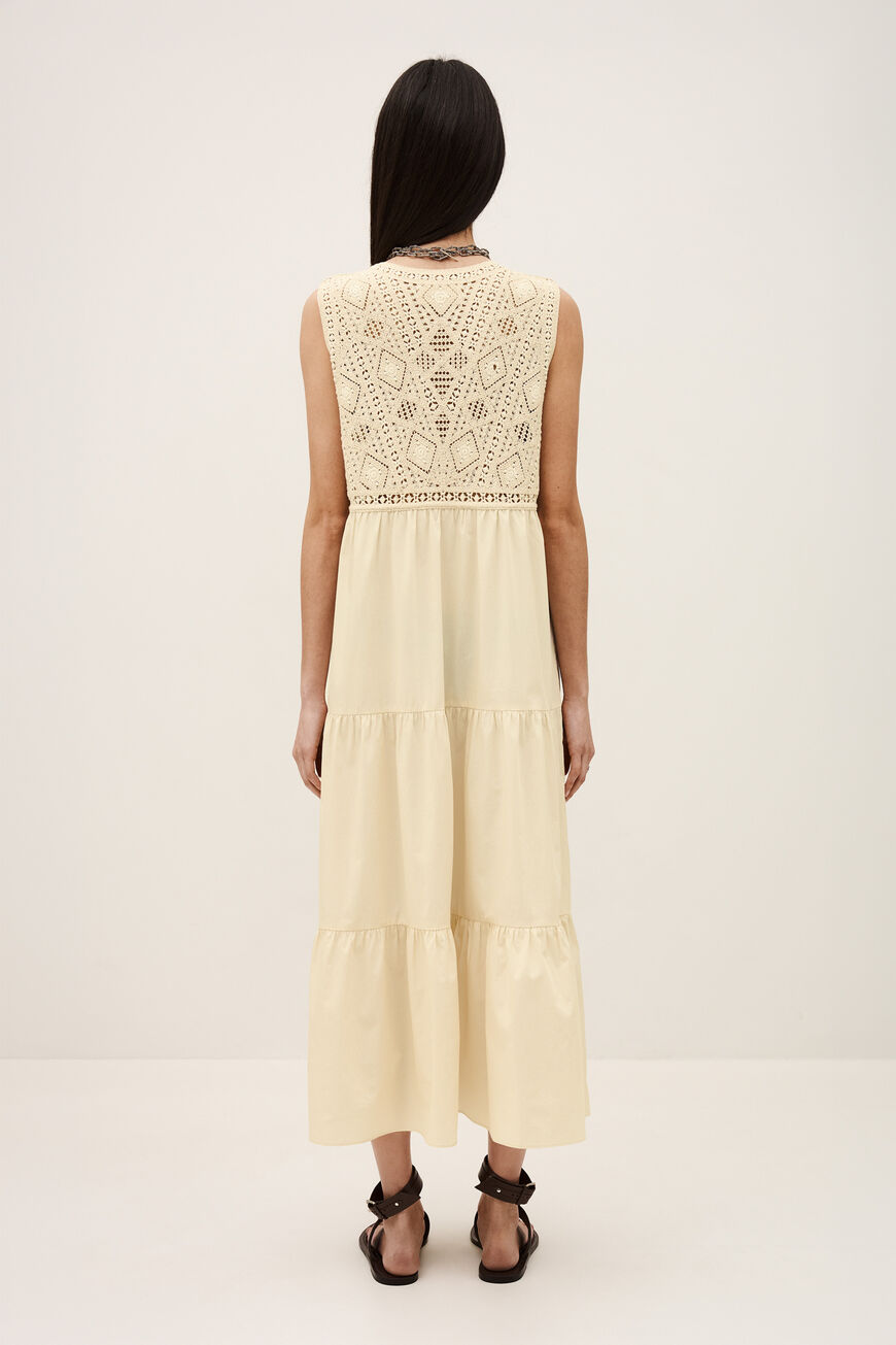 DRESS SAILY