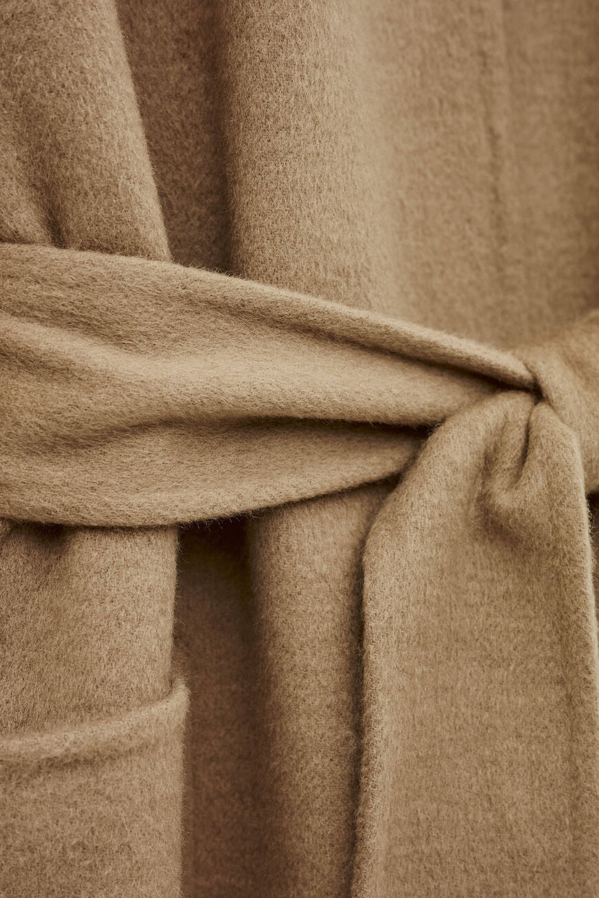 coat KAY