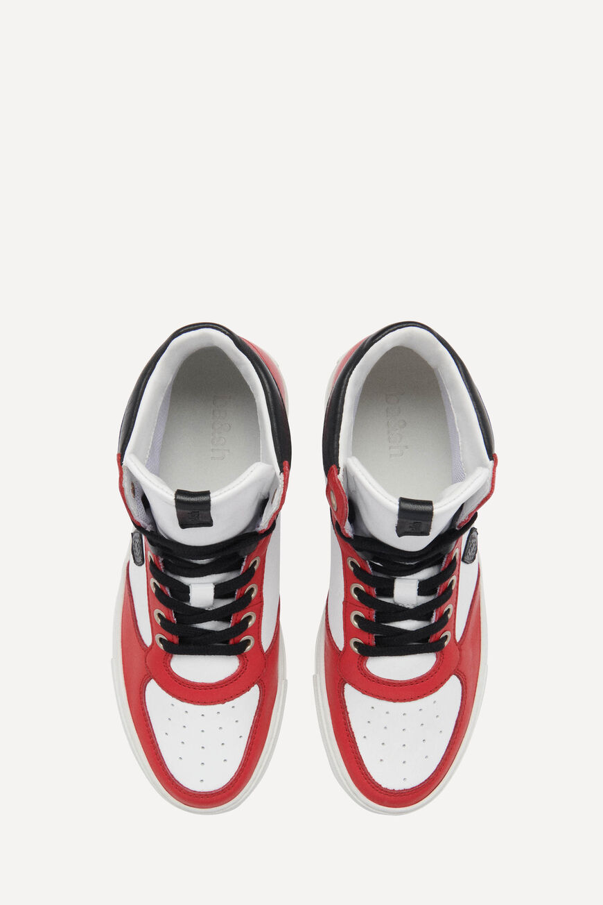 TRAINERS CRUSH