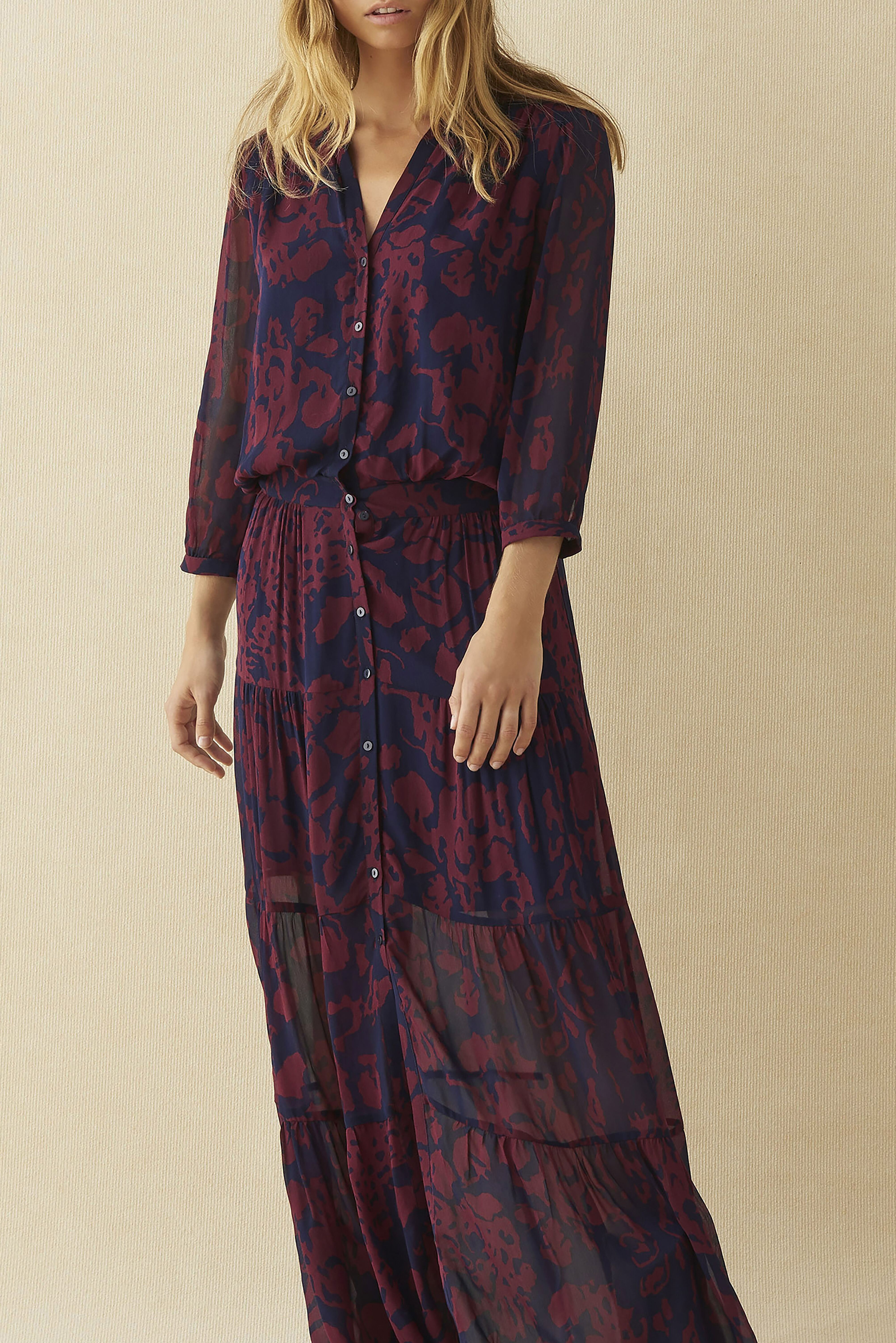 ROBE BLAKE