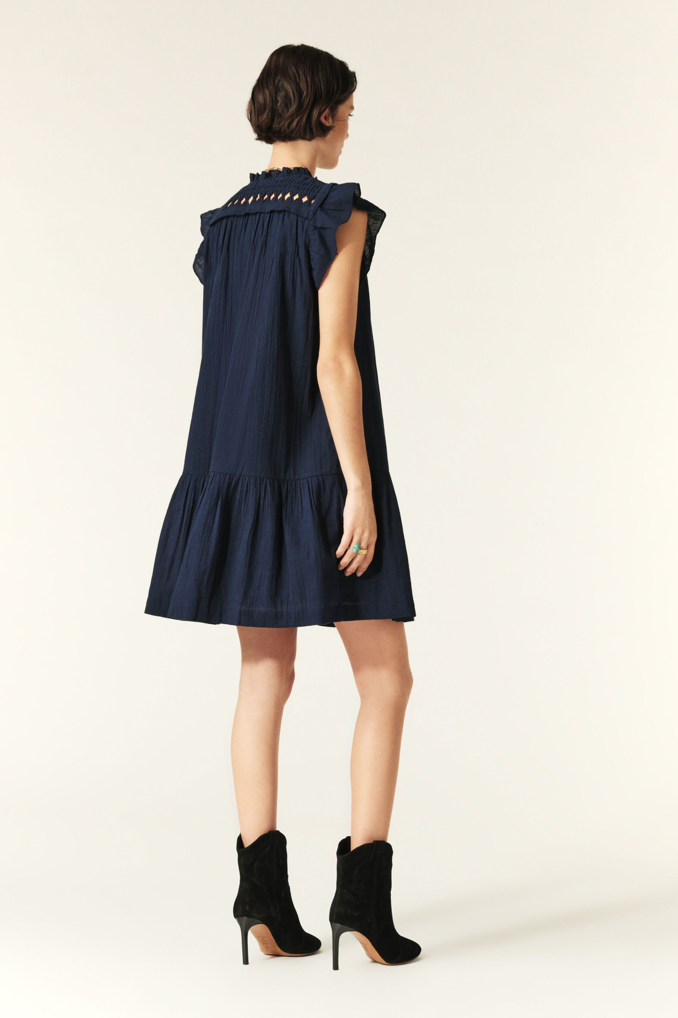robe BLUMA