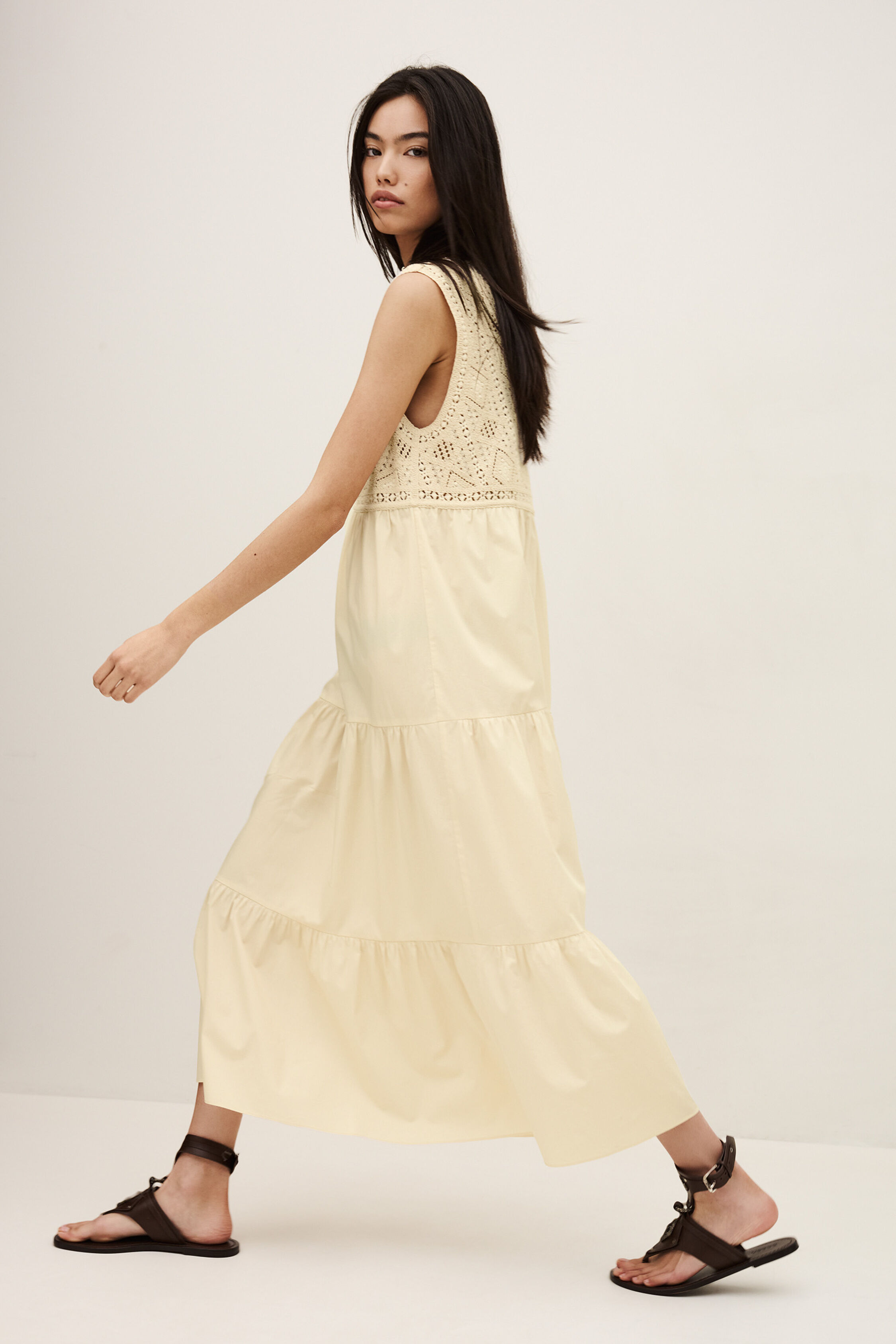 DRESS SAILY