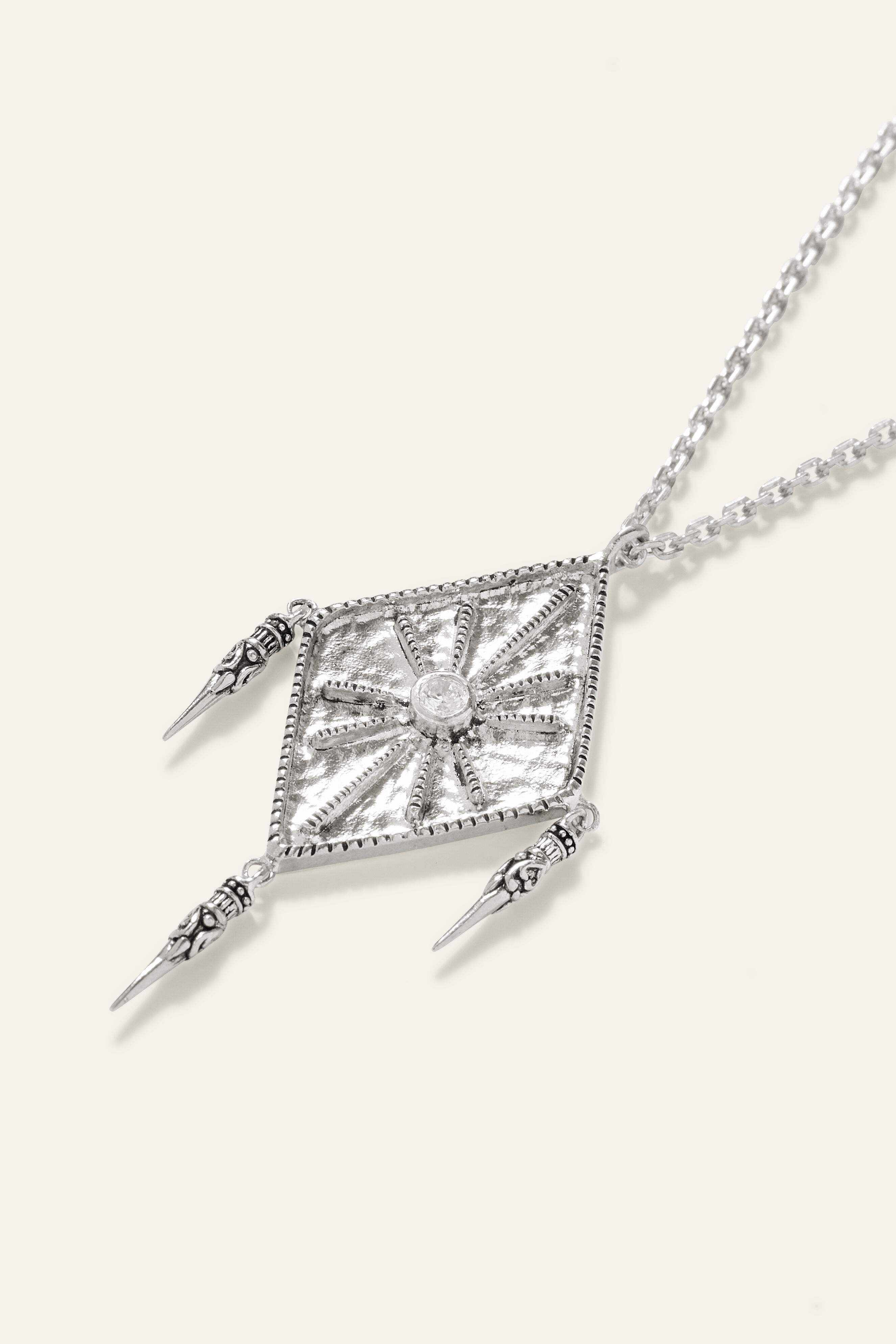 necklace WILLOW