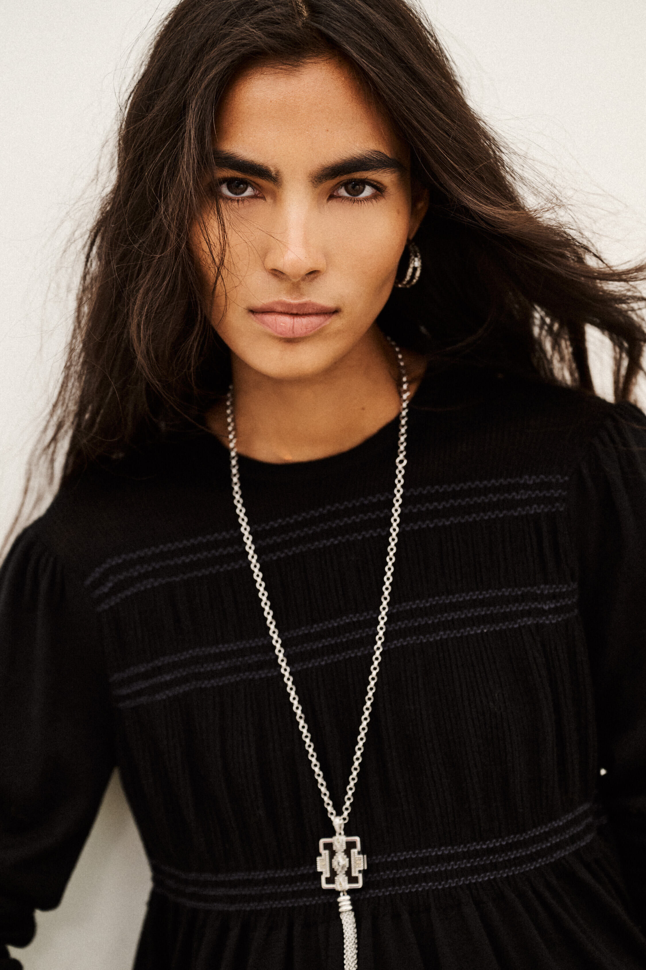 su&eacute;ter SOFIA